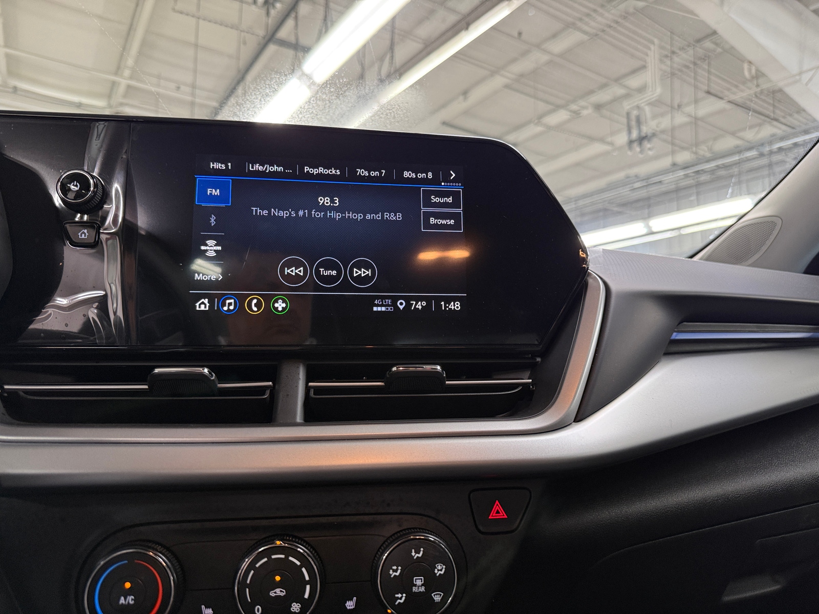 Thumbnail: 2026 Chevrolet Trax - 4