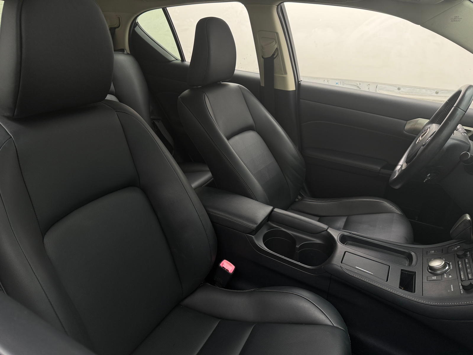 Thumbnail: 2014 Lexus CT - 2