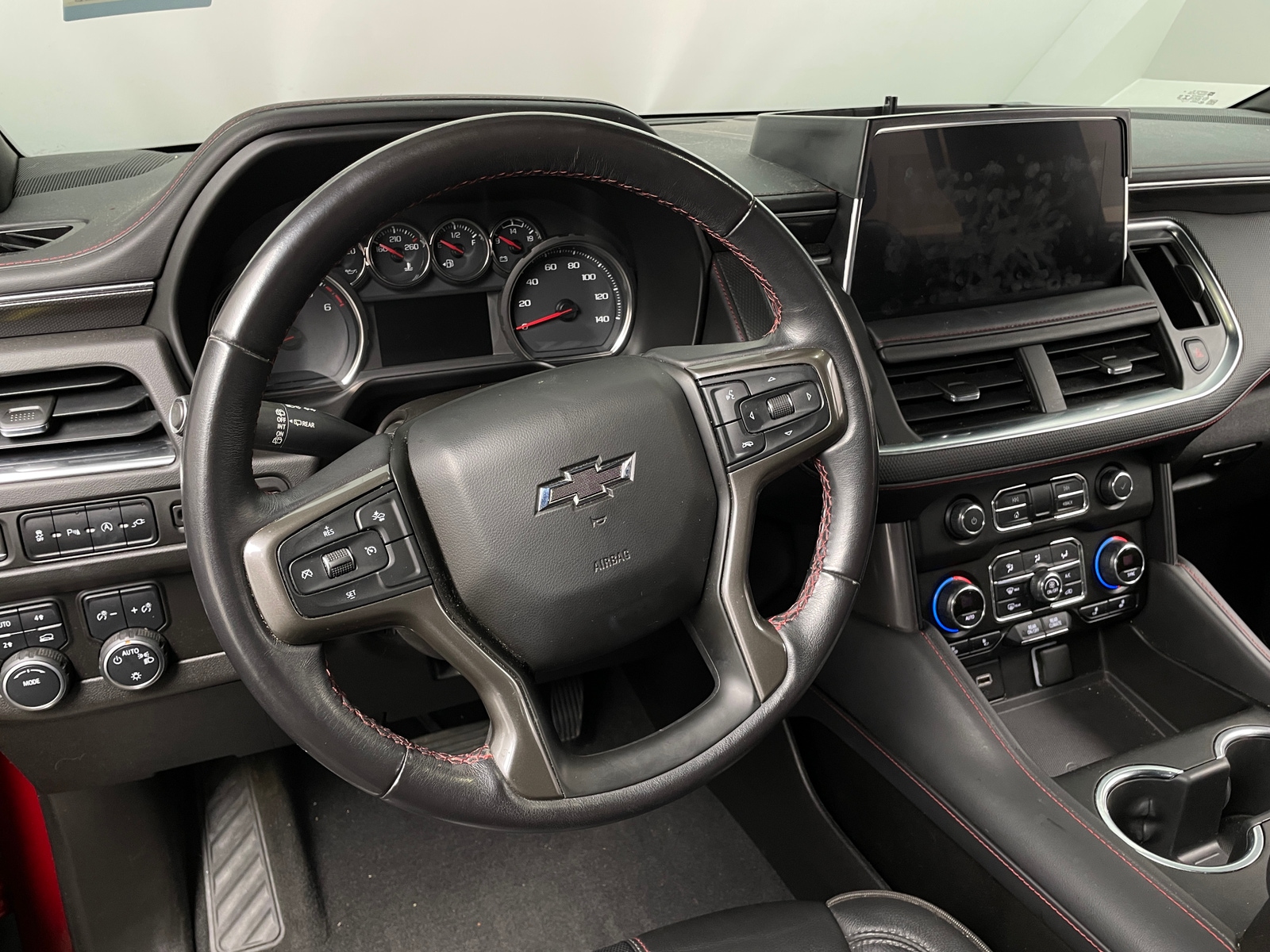 Thumbnail: 2021 Chevrolet Tahoe - 4