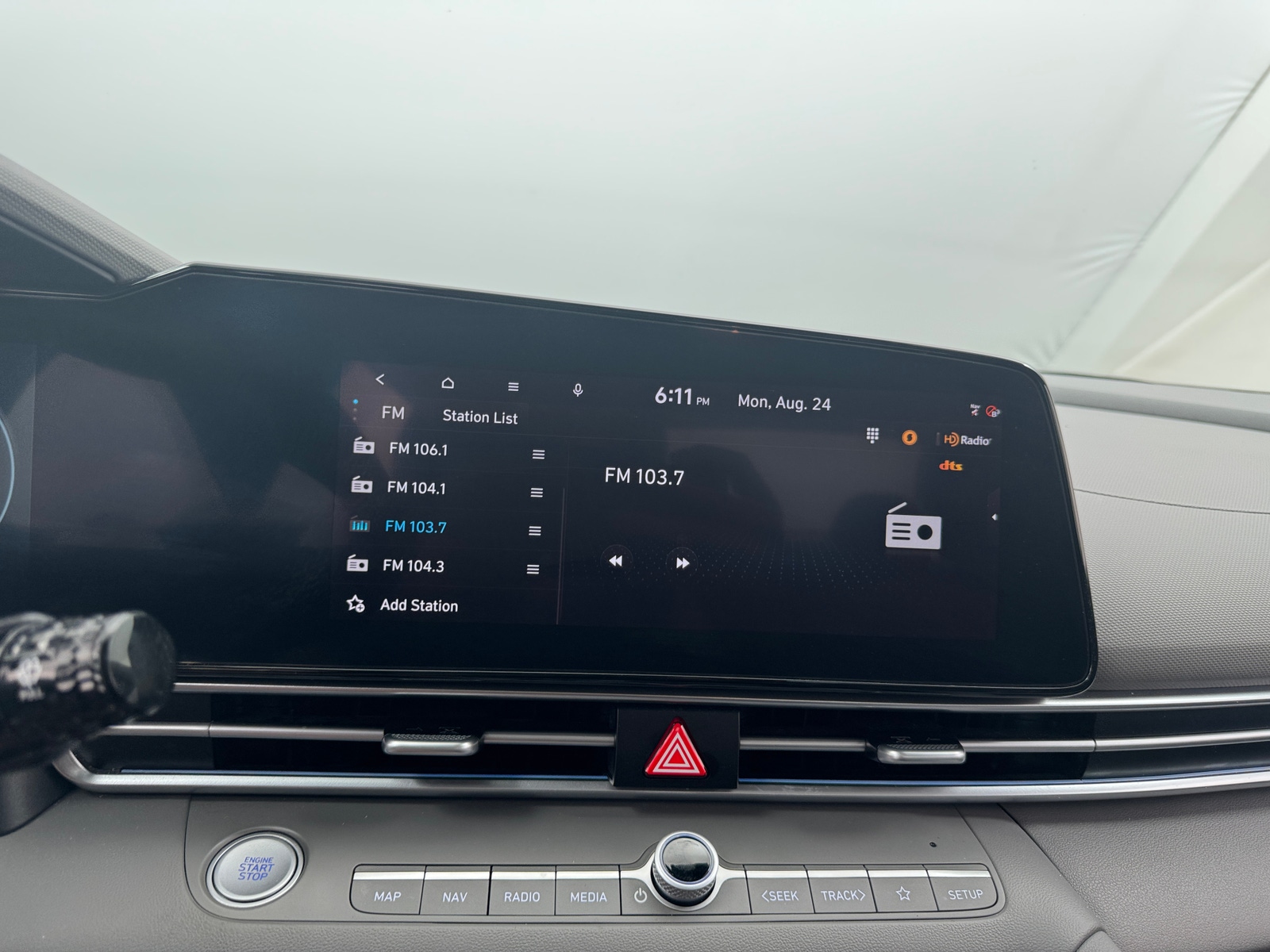 Thumbnail: 2025 Hyundai Elantra - 4