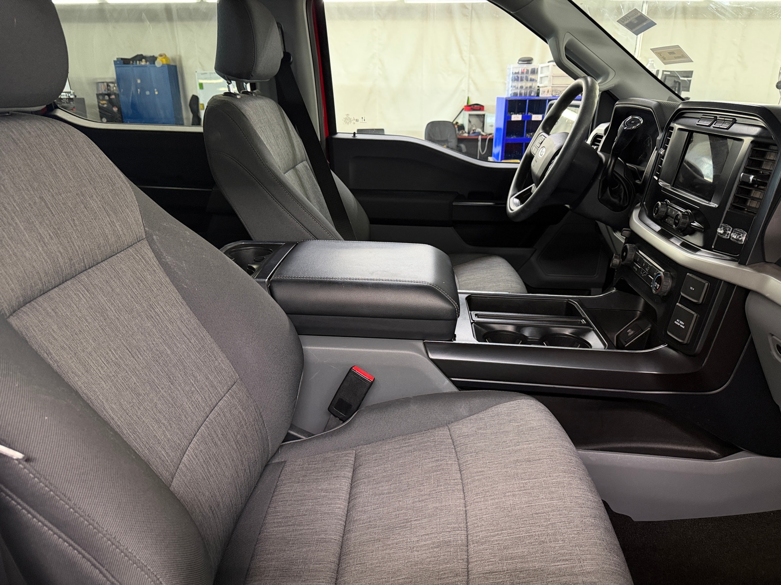 Thumbnail: 2022 Ford Econoline - 2