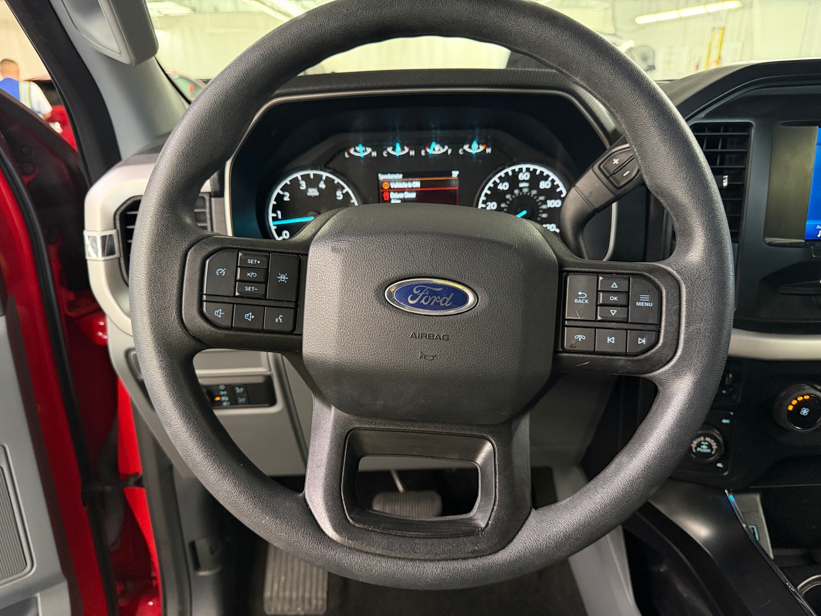 Thumbnail: 2022 Ford Econoline - 5