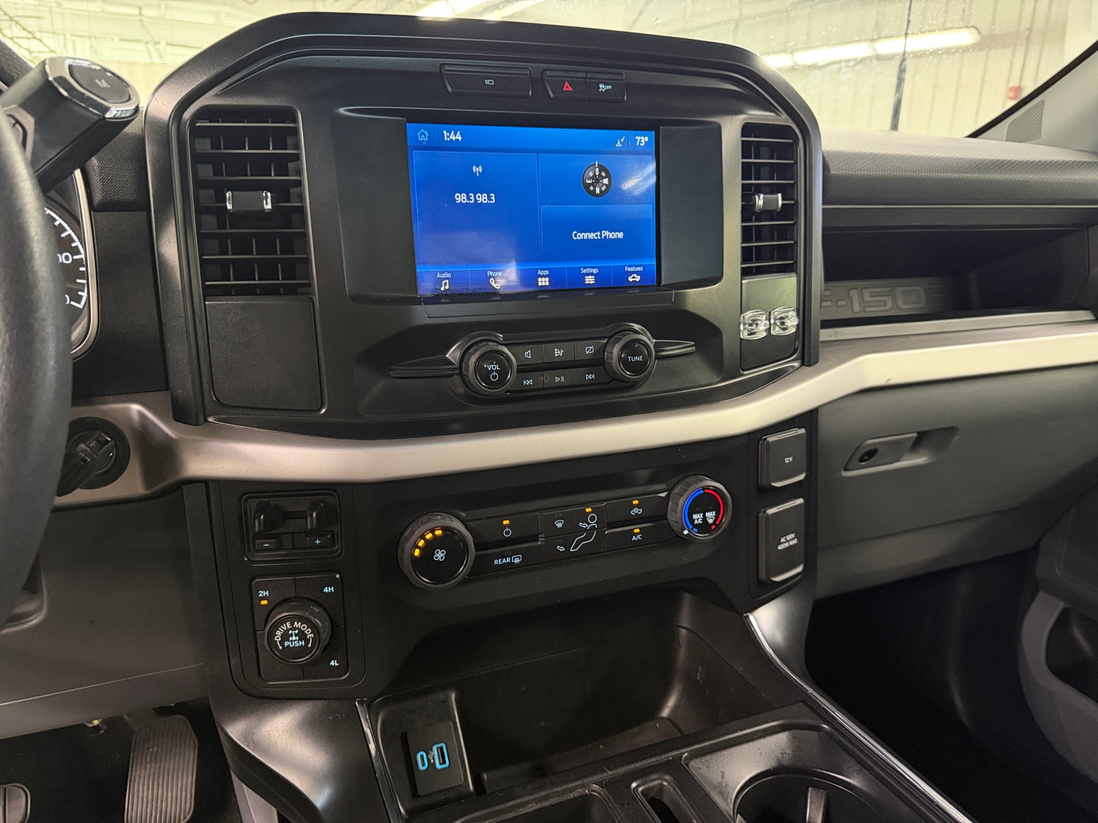 Thumbnail: 2022 Ford Econoline - 4