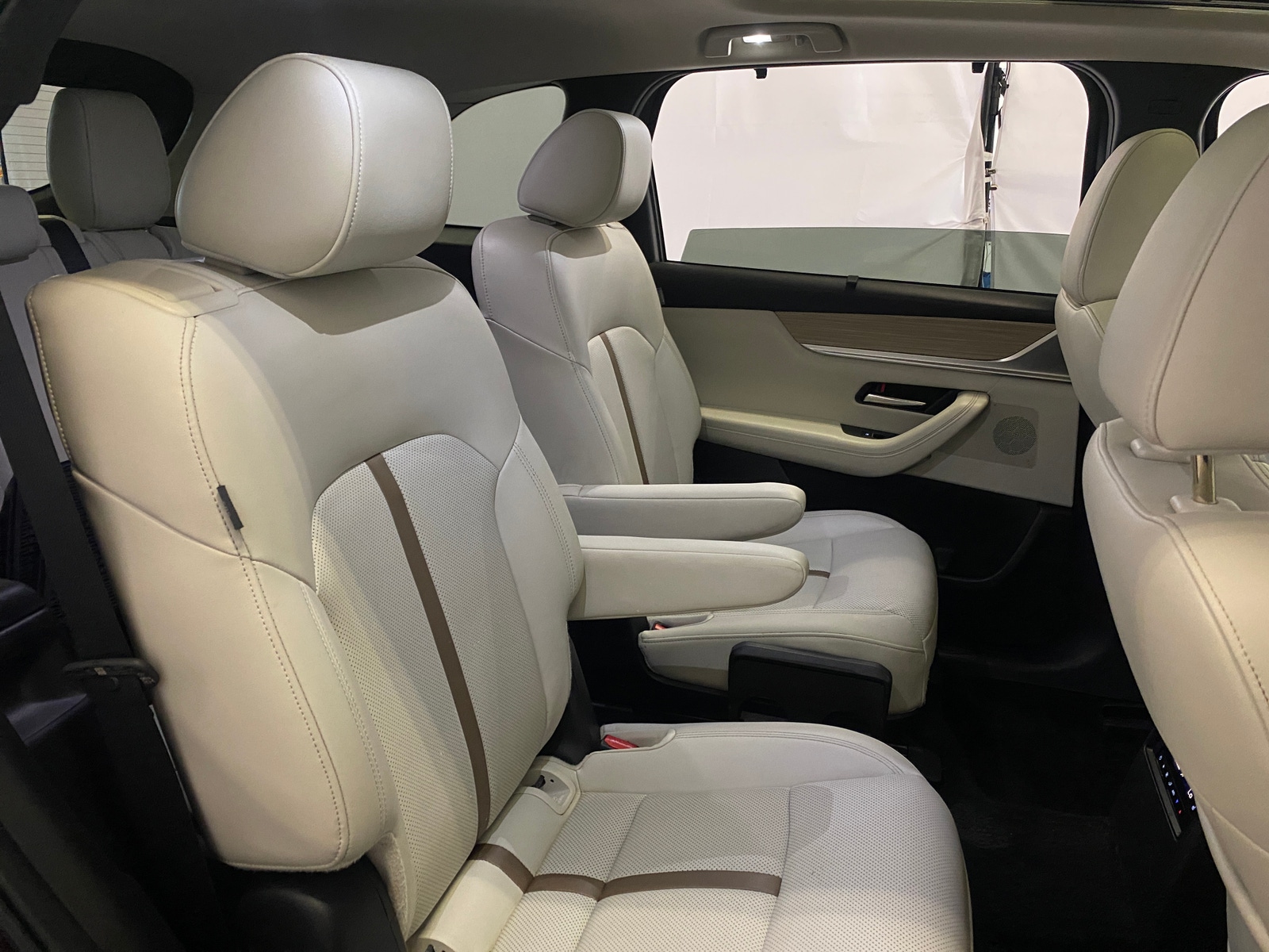 Thumbnail: 2024 Mazda CX-90 - 5