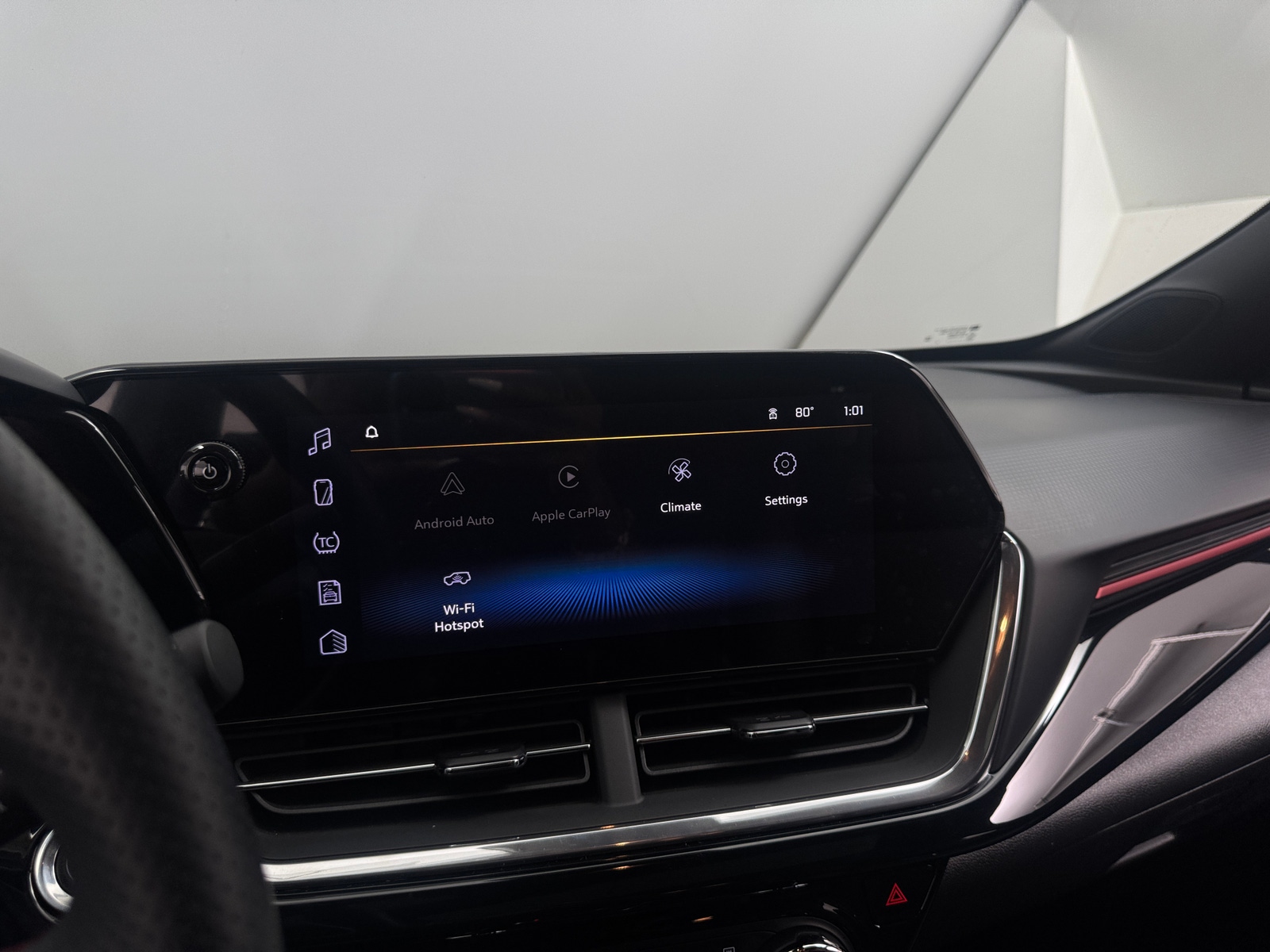 Thumbnail: 2025 Chevrolet Trax - 3