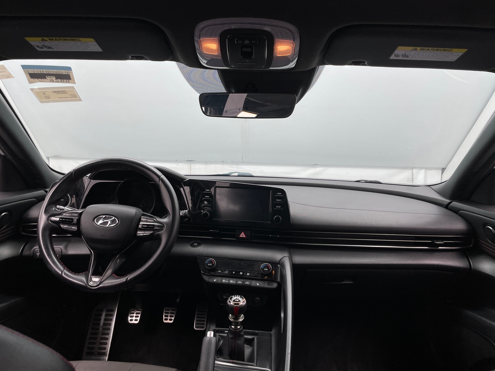 Thumbnail: 2022 Hyundai Elantra - 3