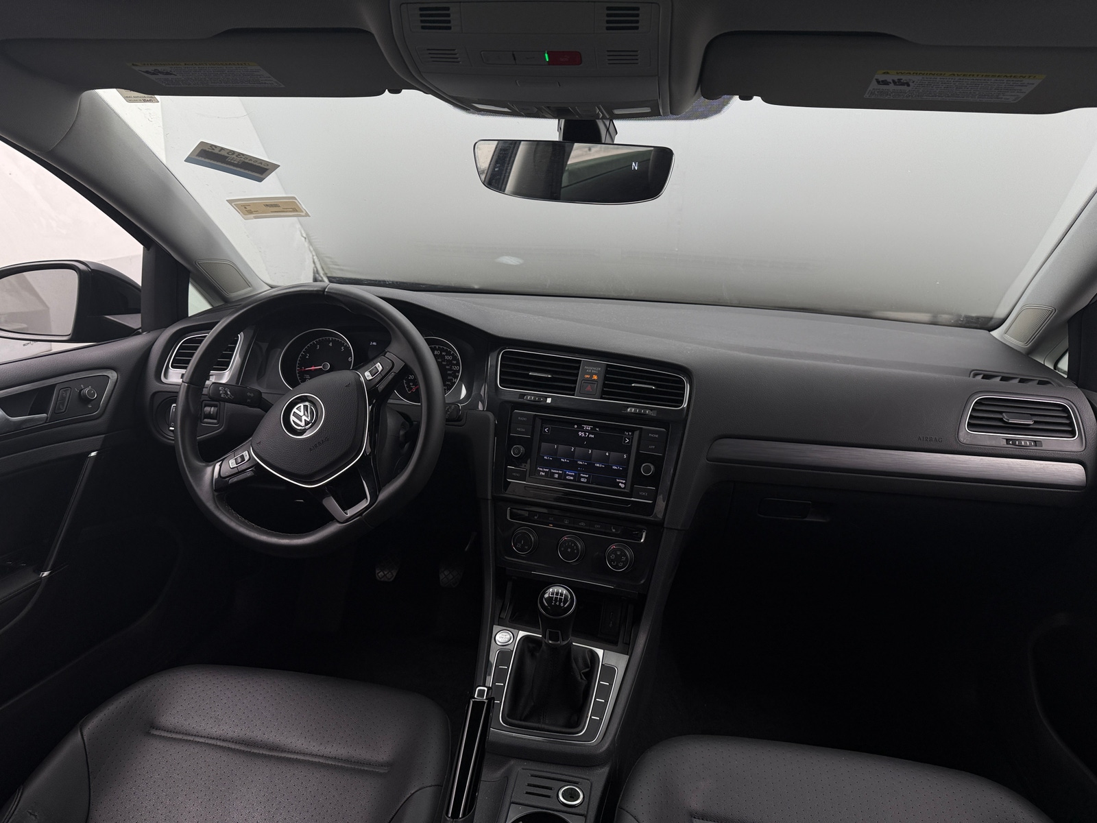 Thumbnail: 2021 Volkswagen Golf - 2