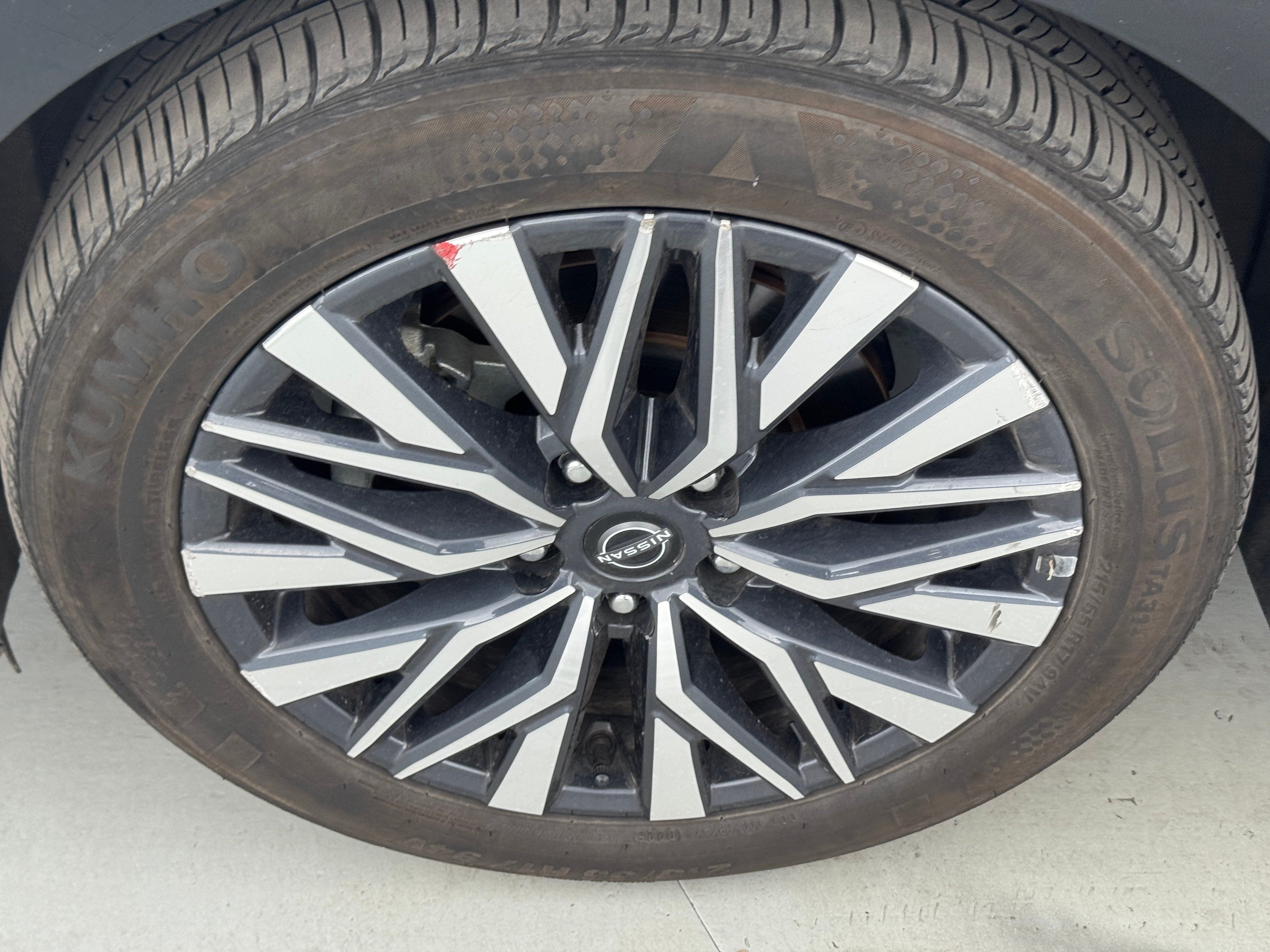 2025 Nissan Altima SV - Photo 27