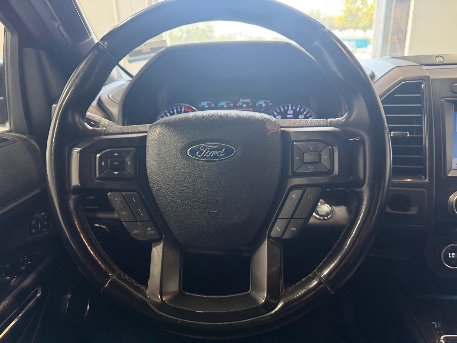 Thumbnail: 2018 Ford Expedition MAX - 4
