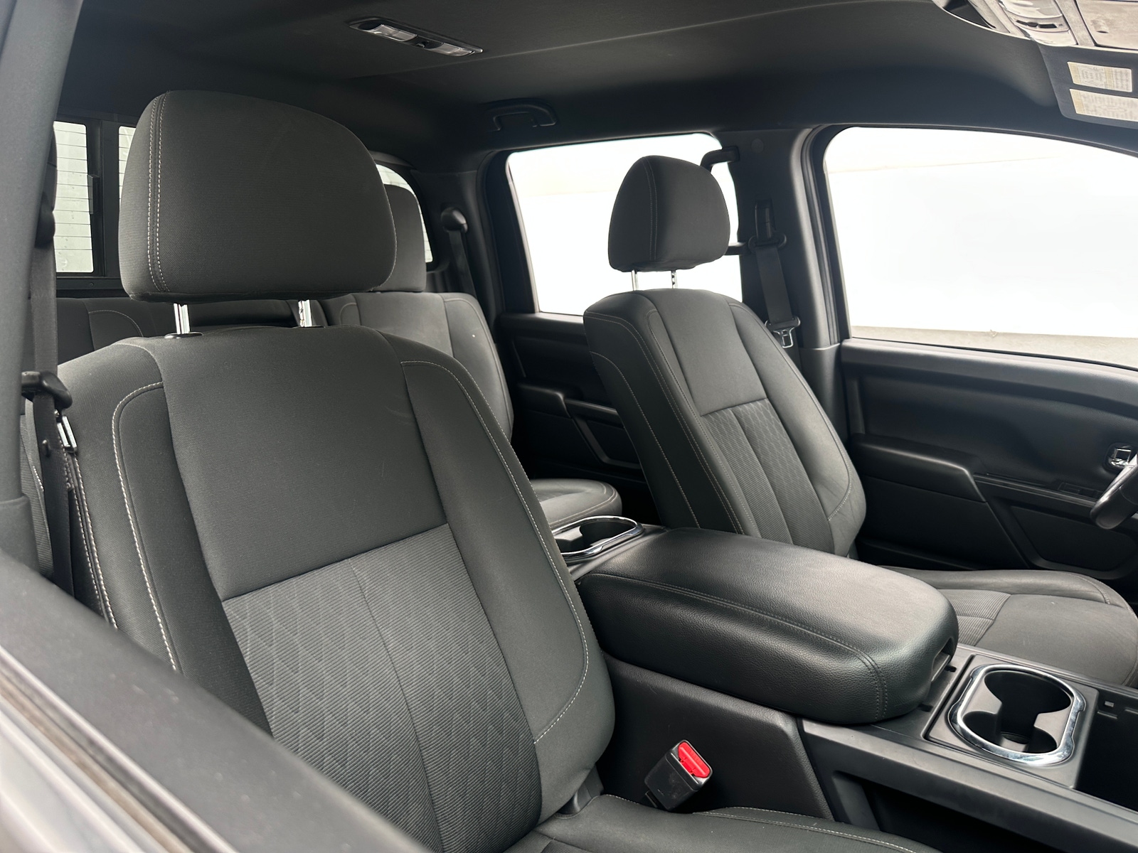 Thumbnail: 2018 Nissan Titan - 2