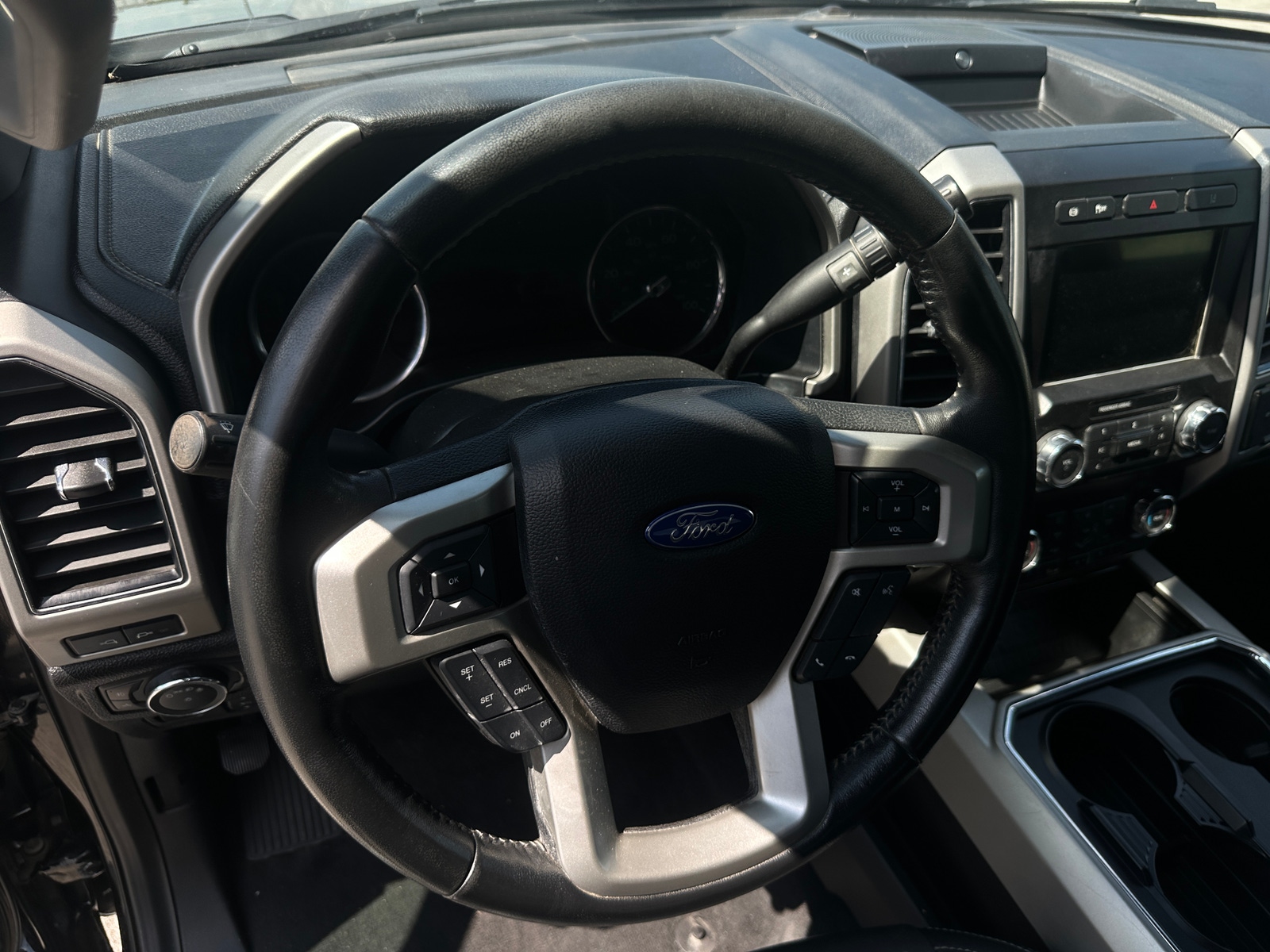 Thumbnail: 2020 Ford Econoline - 4