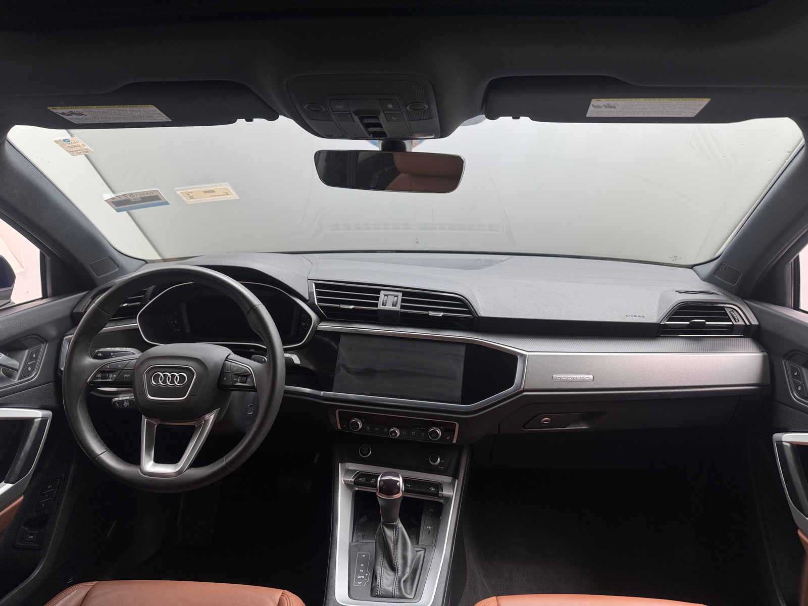 Thumbnail: 2025 Audi Q3 - 2