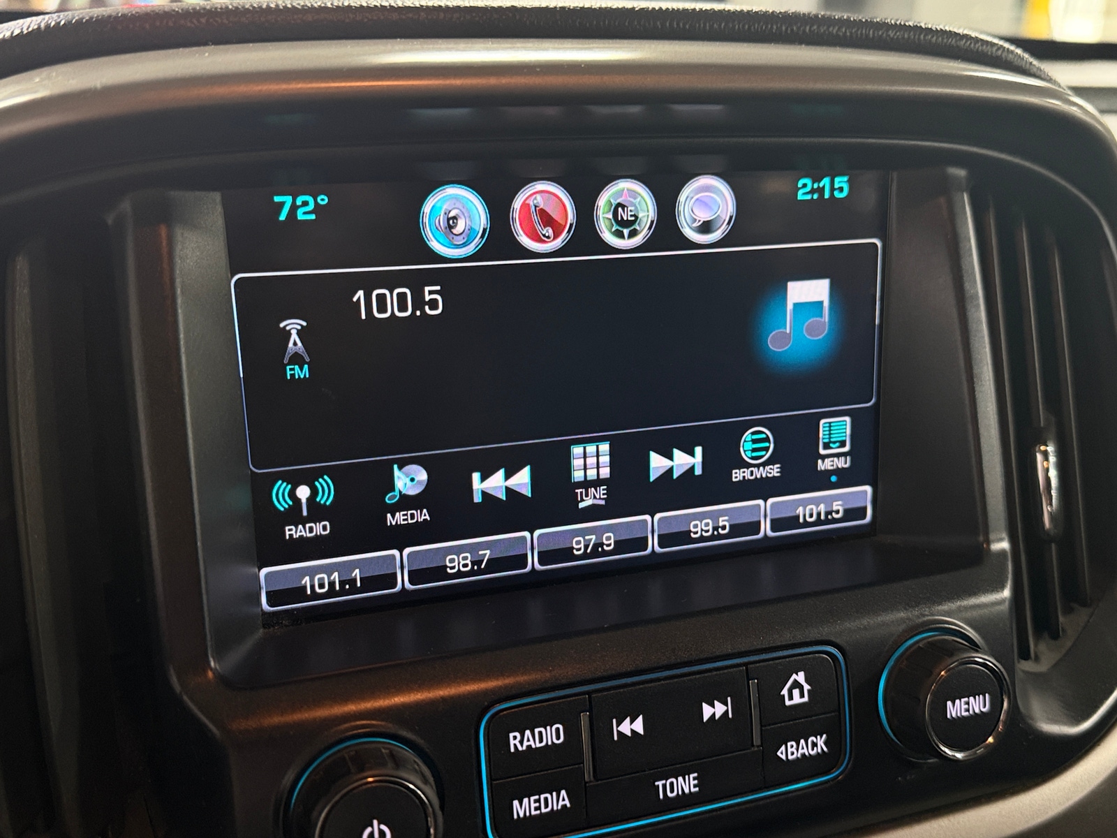 Thumbnail: 2016 Chevrolet Colorado - 3