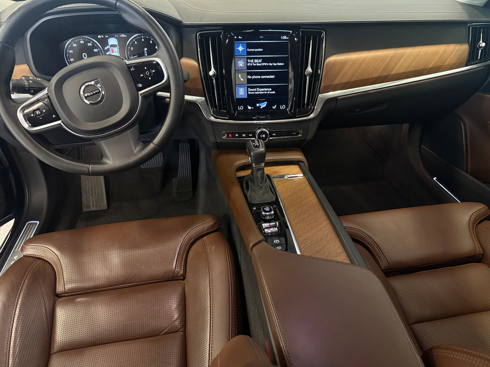 Thumbnail: 2019 Volvo S90 - 2