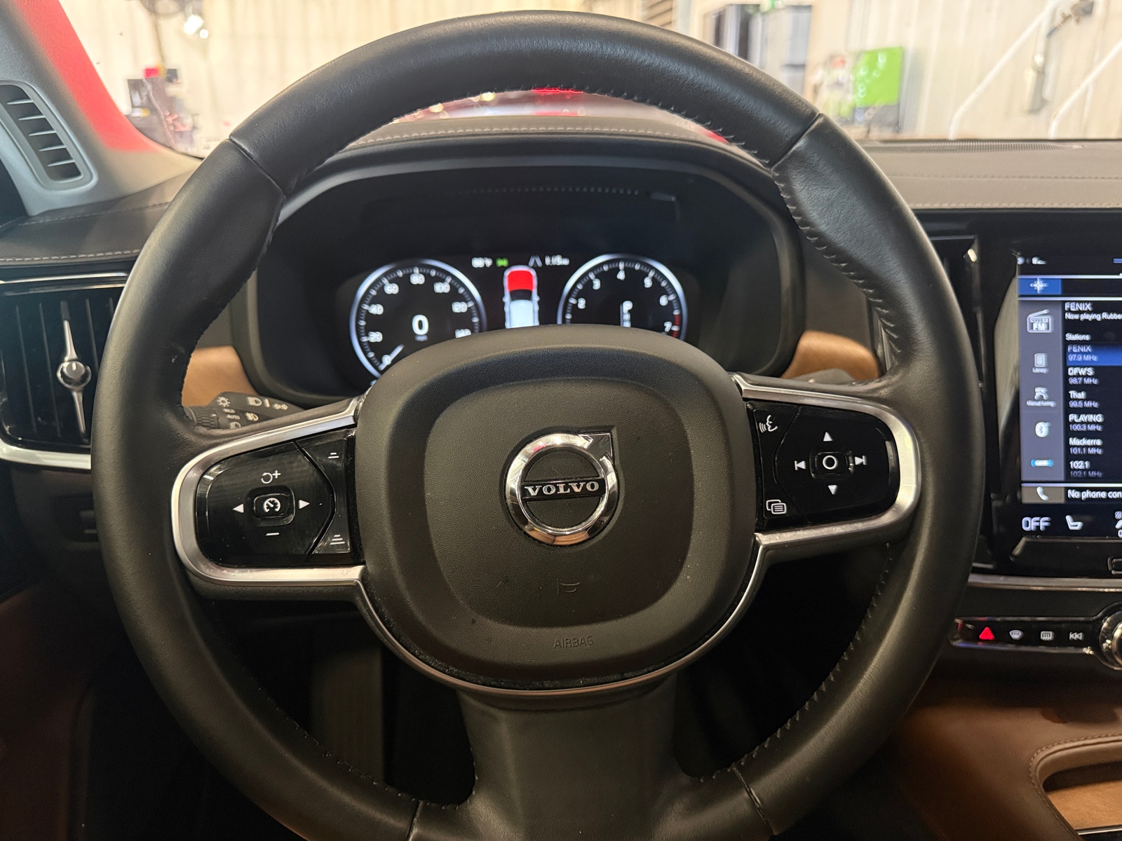 Thumbnail: 2019 Volvo S90 - 4
