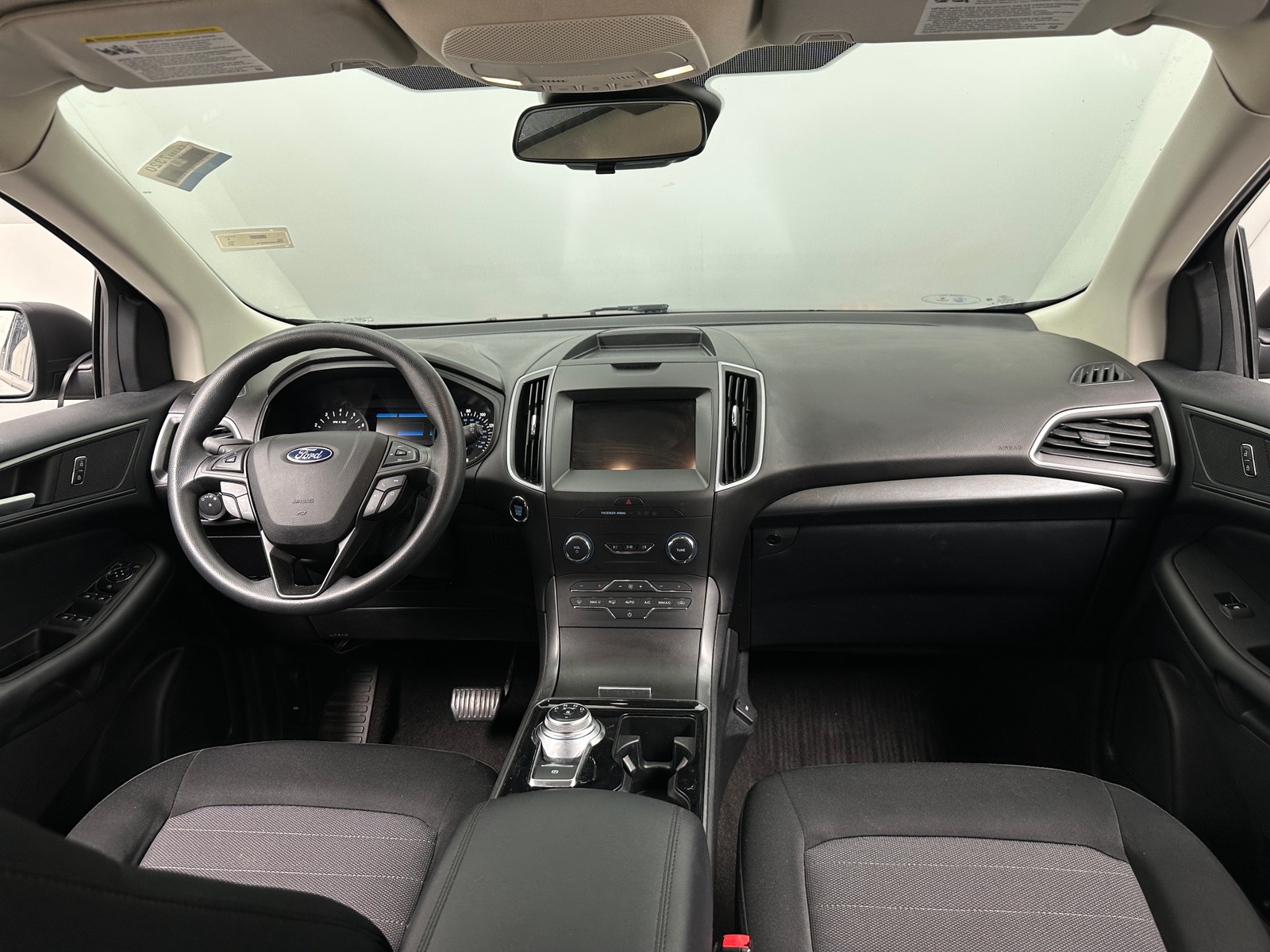 Thumbnail: 2020 Ford Edge - 3