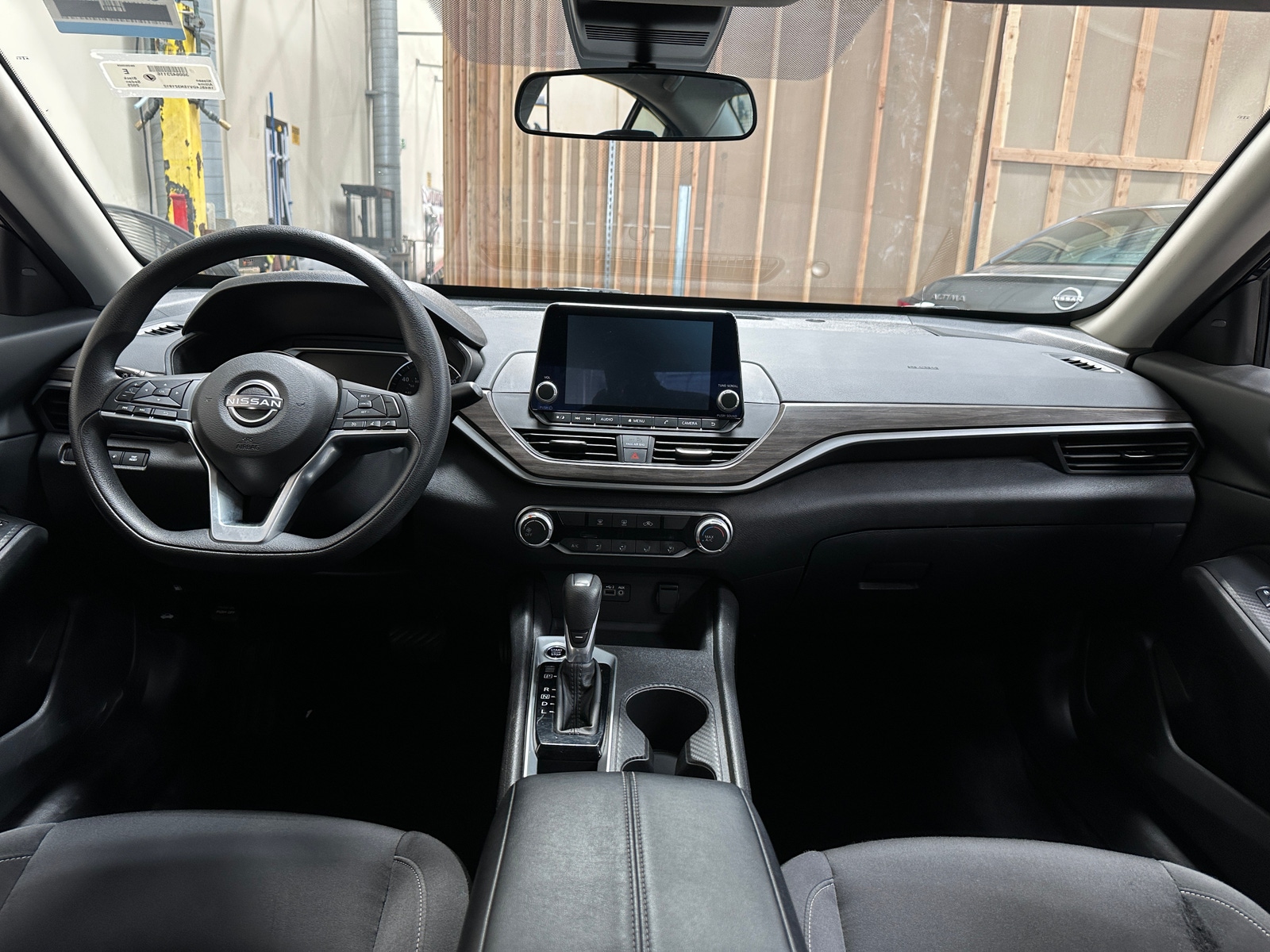 Thumbnail: 2025 Nissan Altima - 3