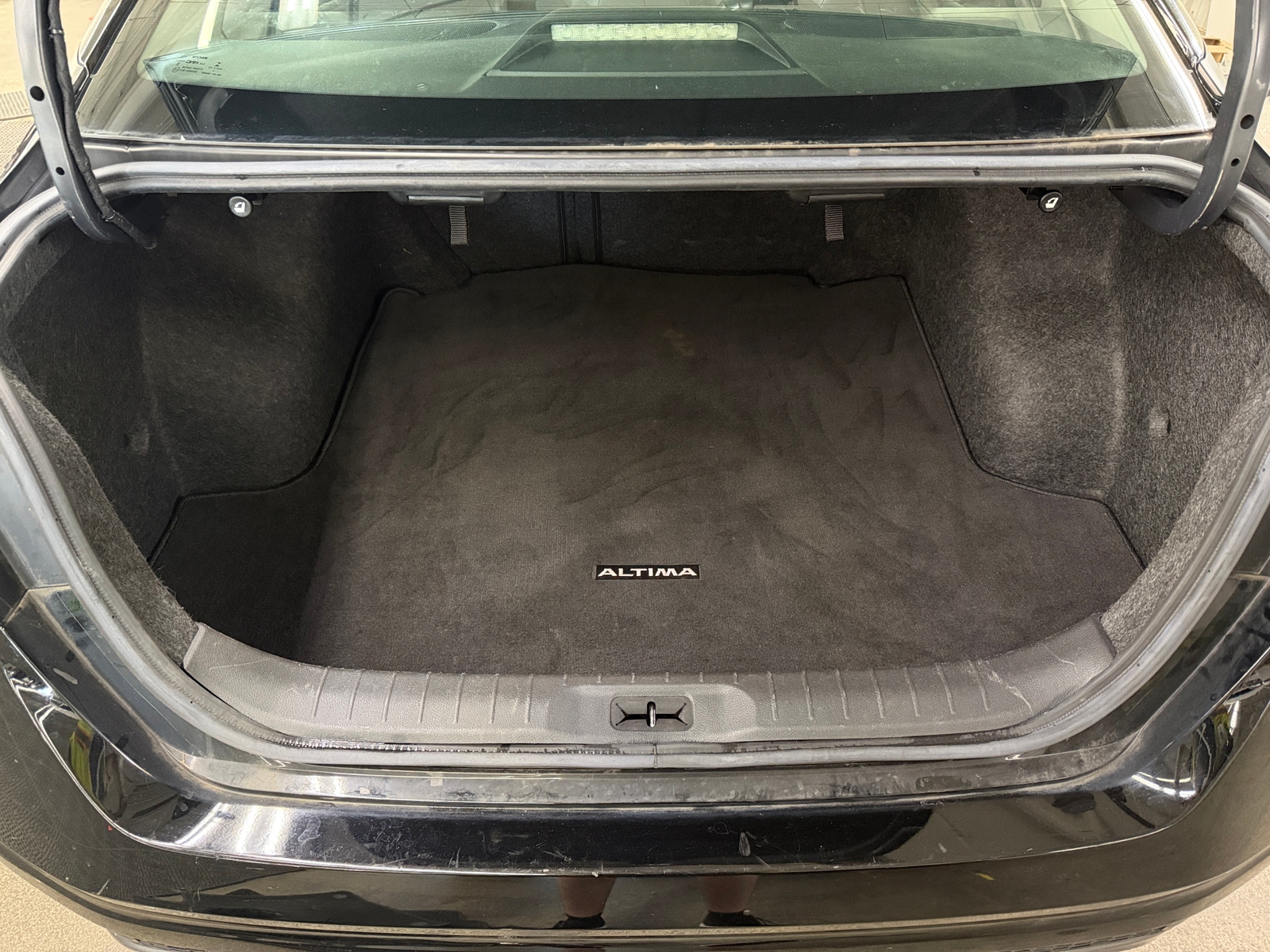 Thumbnail: 2019 Nissan Altima - 6