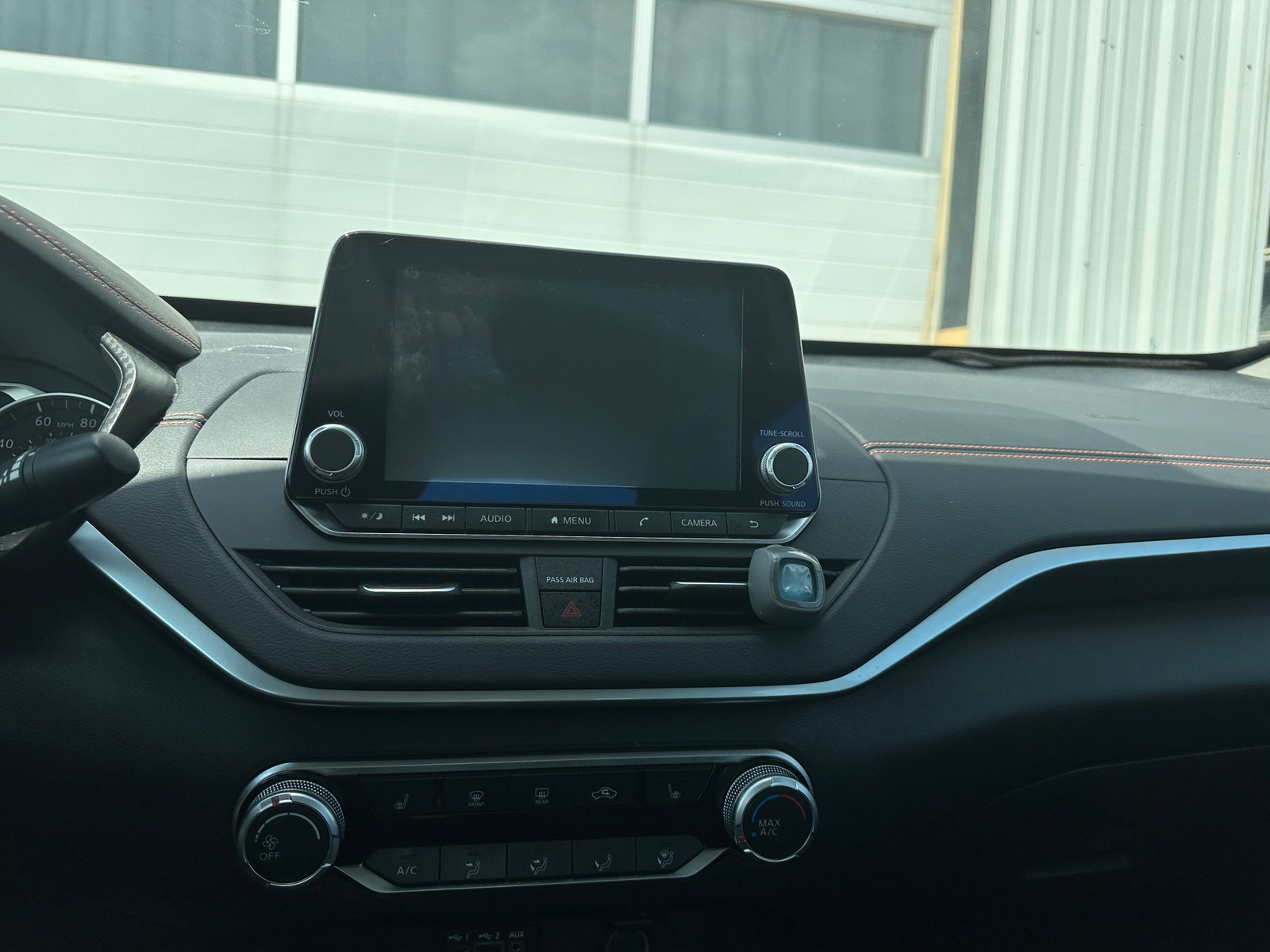 Thumbnail: 2019 Nissan Altima - 3