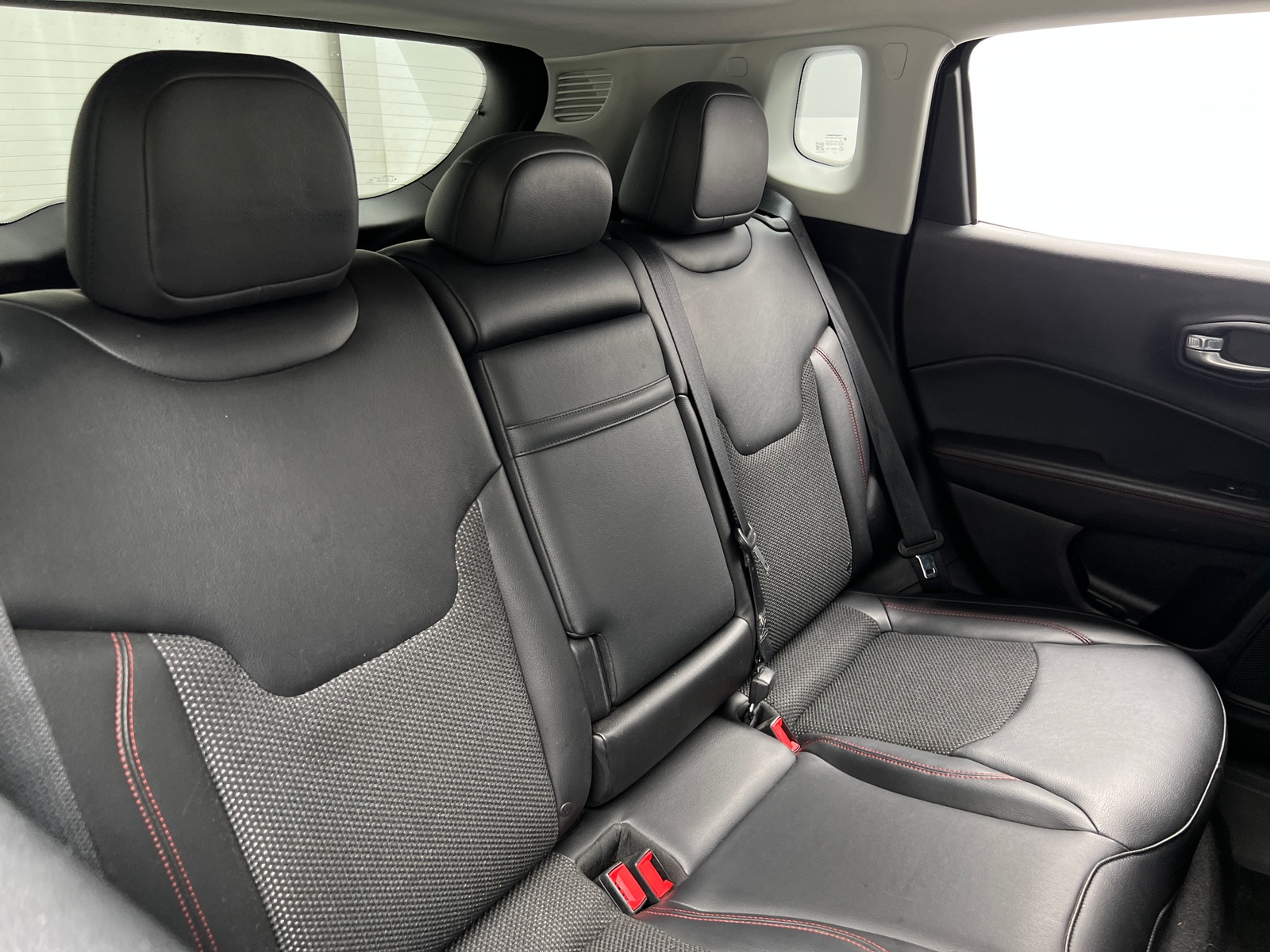 Thumbnail: 2018 Jeep Compass - 6