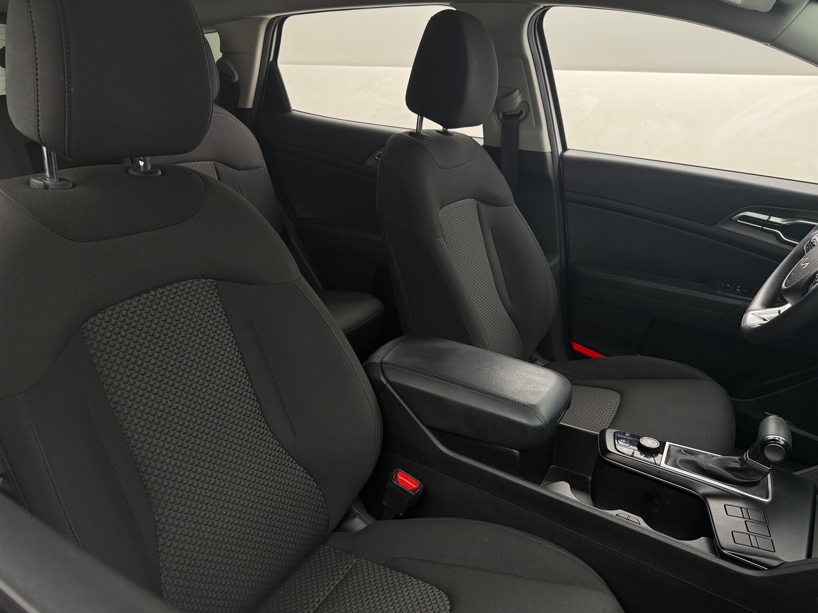 Thumbnail: 2023 Kia Sportage - 2