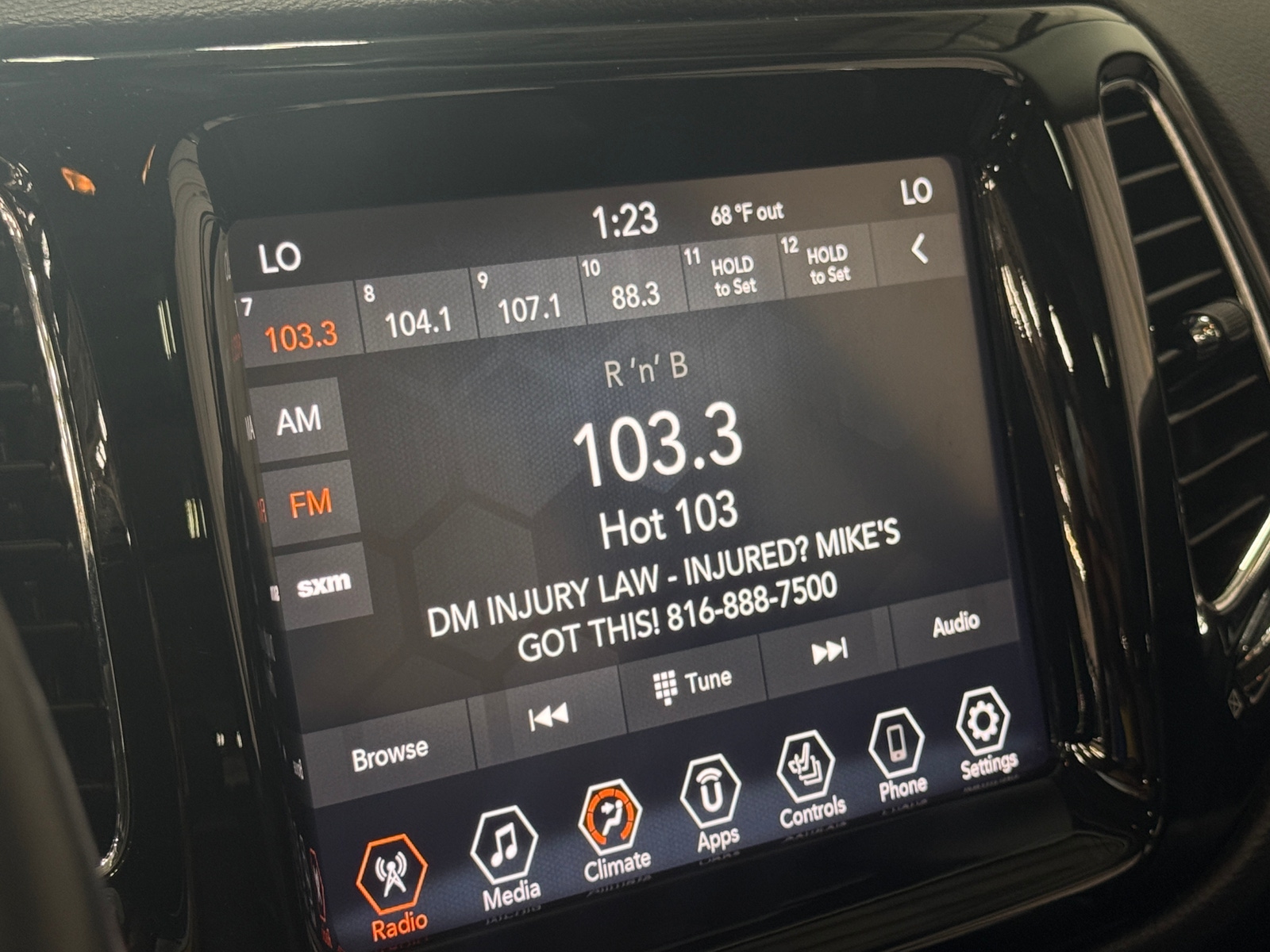 Thumbnail: 2021 Jeep Compass - 3