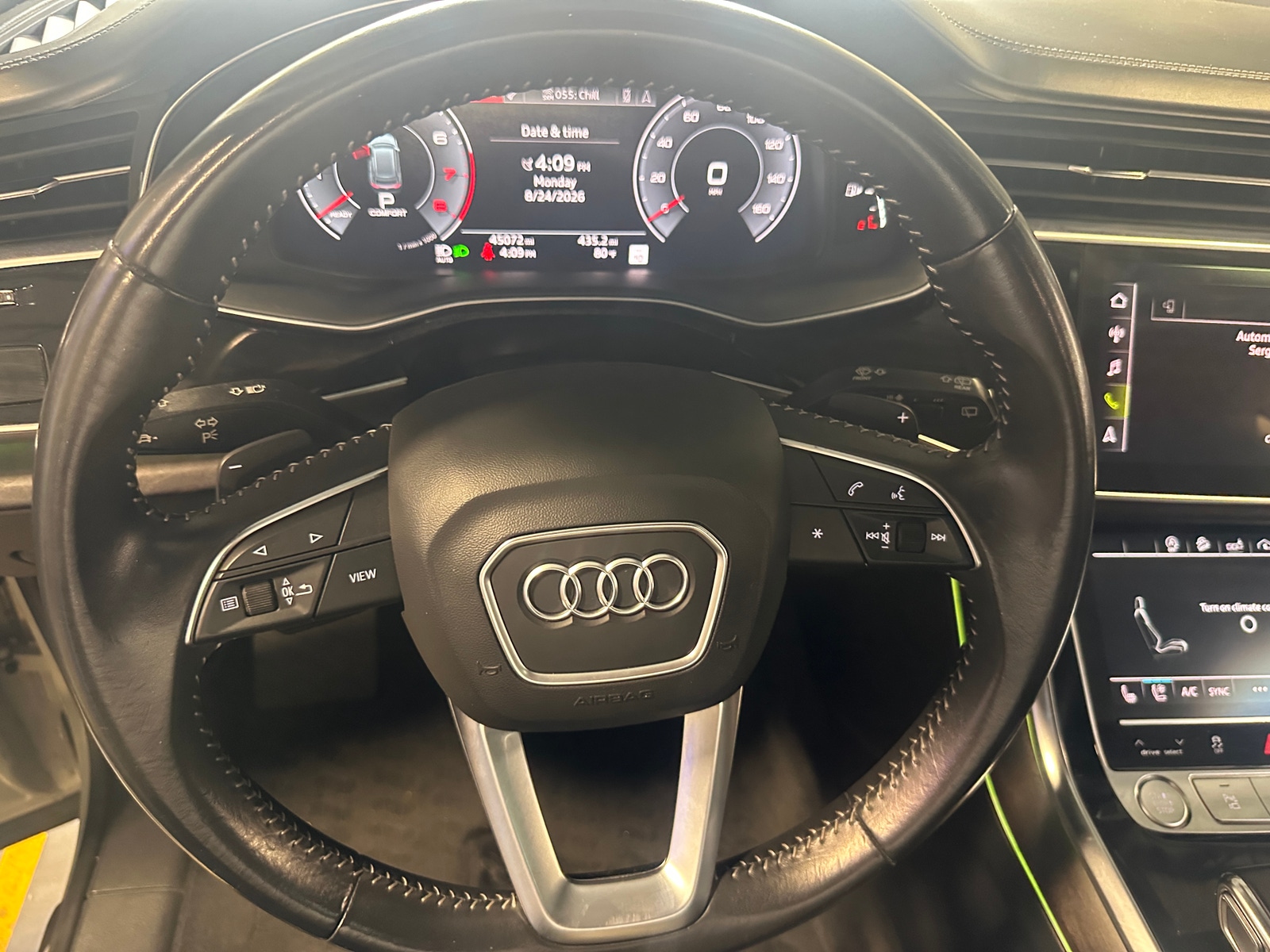 Thumbnail: 2020 Audi Q8 - 4