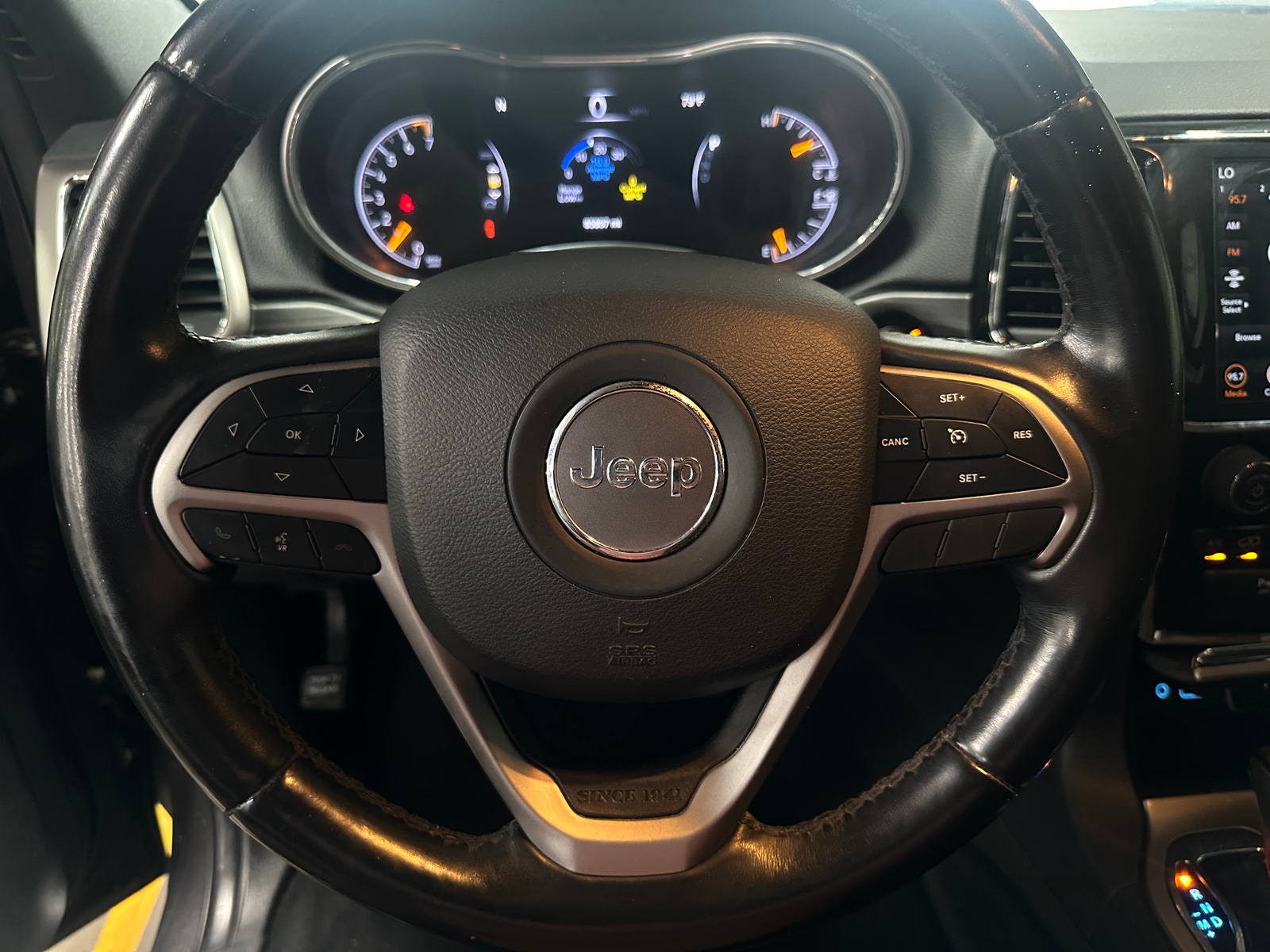Thumbnail: 2021 Jeep Grand Cherokee - 4