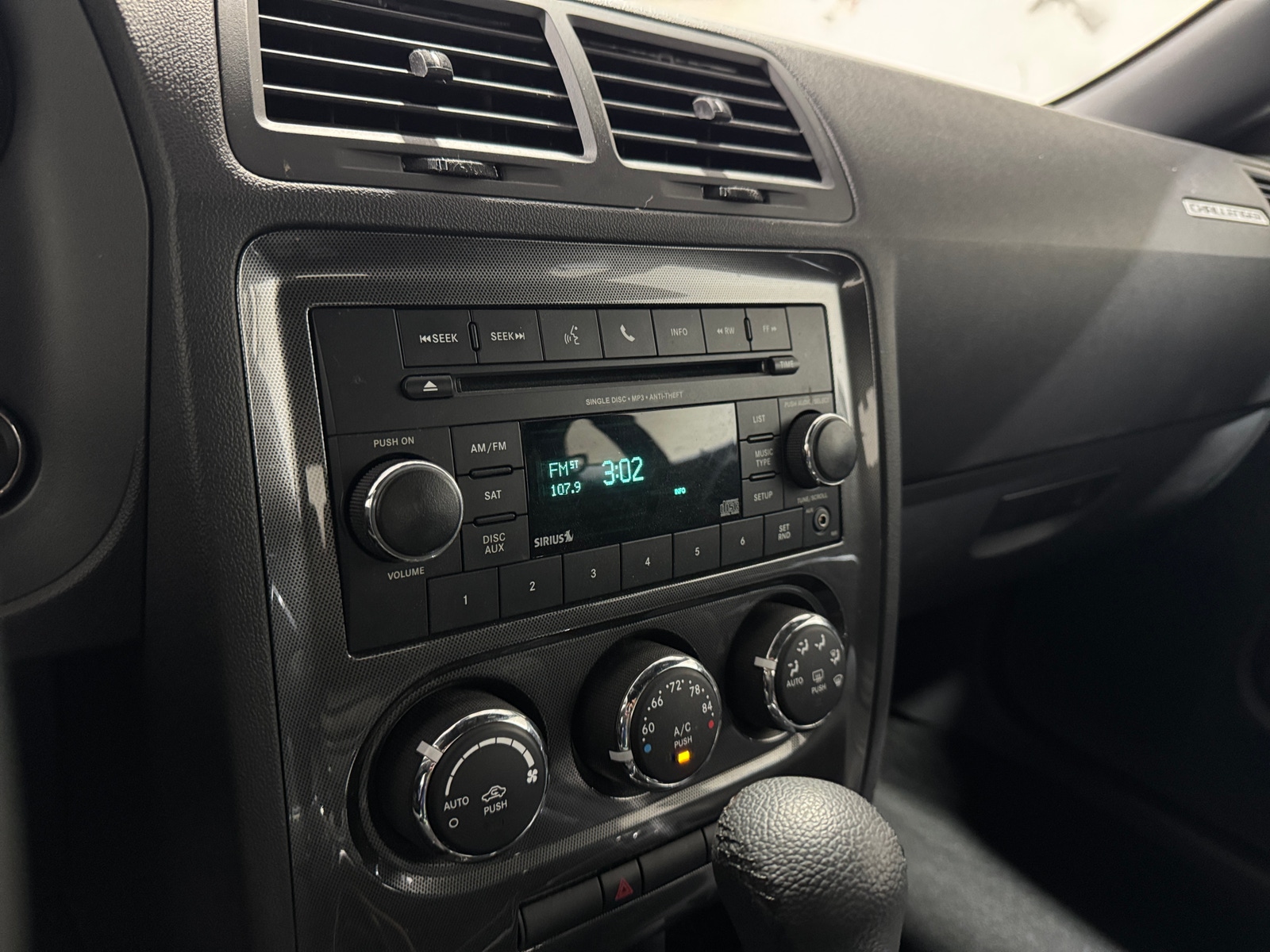 Thumbnail: 2013 Dodge Challenger - 3