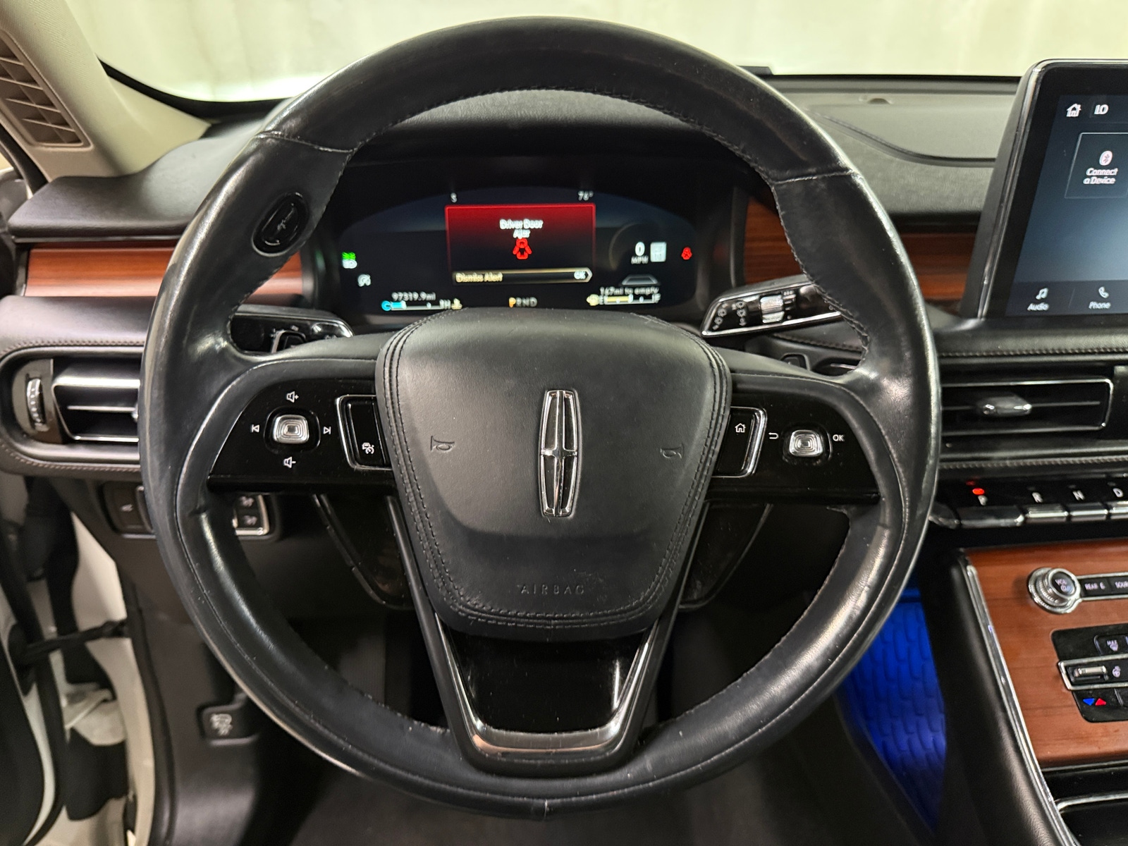 Thumbnail: 2021 Lincoln Aviator - 4