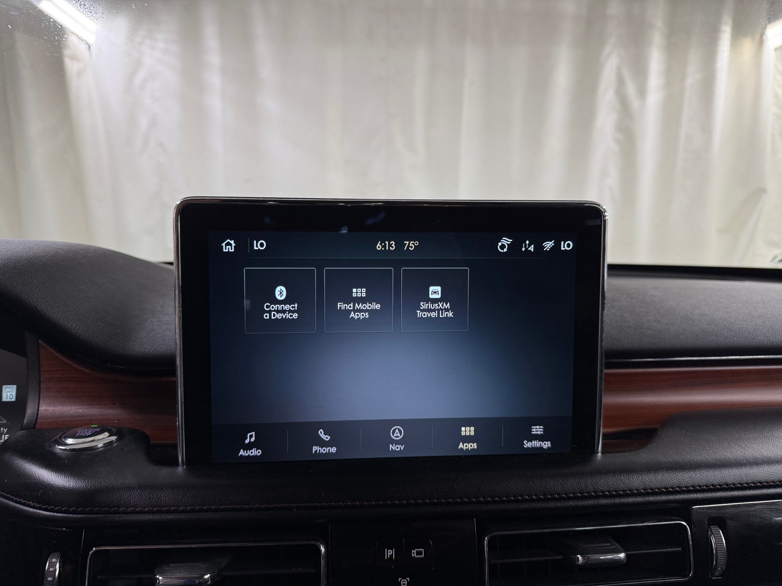 Thumbnail: 2021 Lincoln Aviator - 3