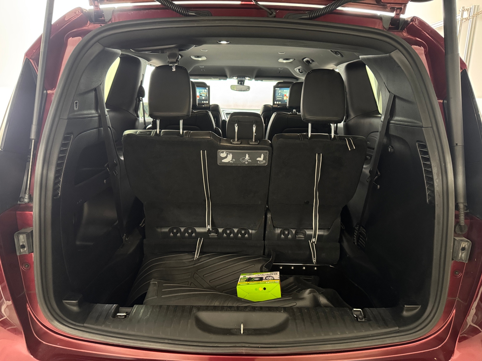 Thumbnail: 2019 Chrysler Pacifica - 6