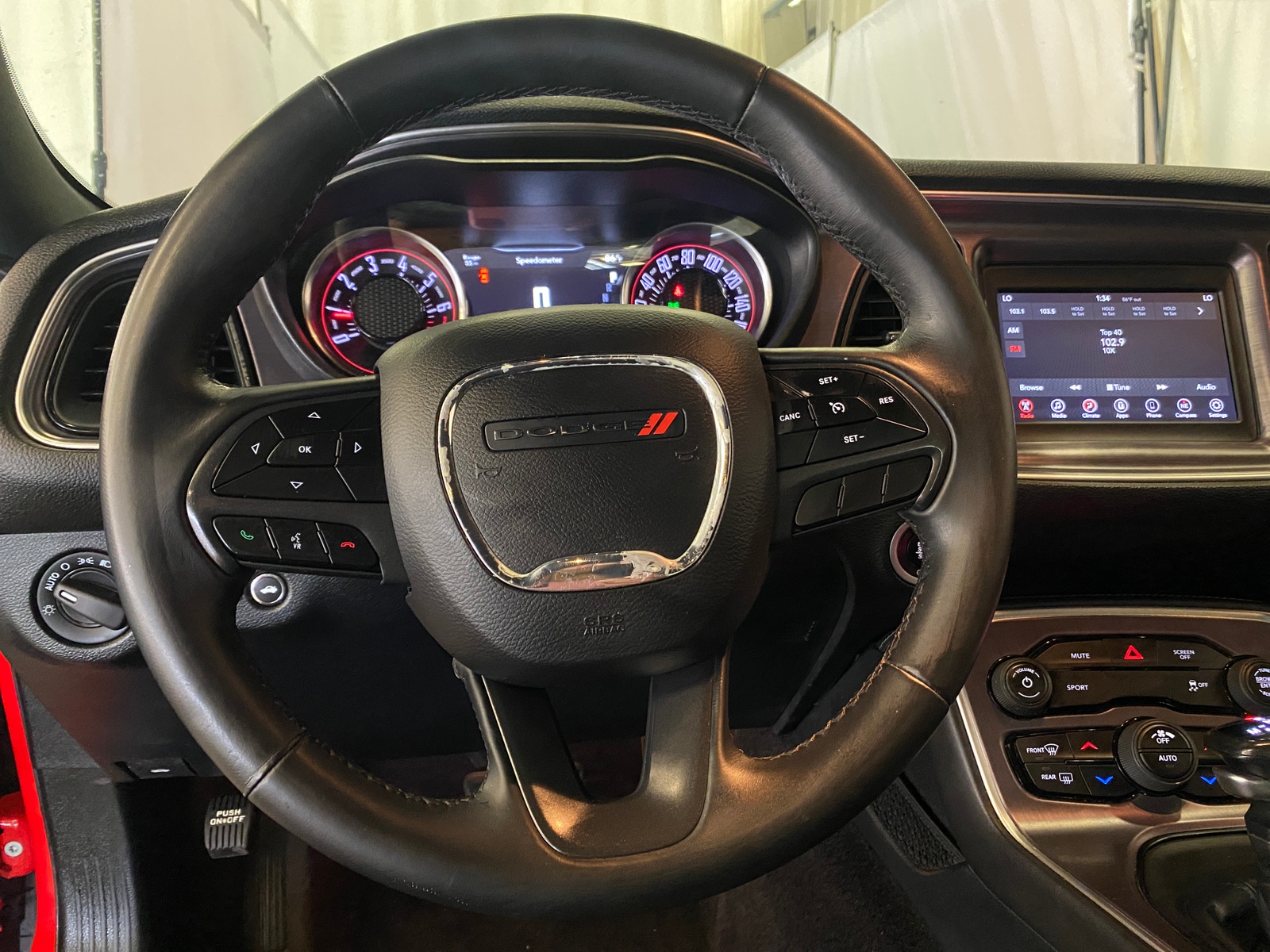 Thumbnail: 2018 Dodge Challenger - 4