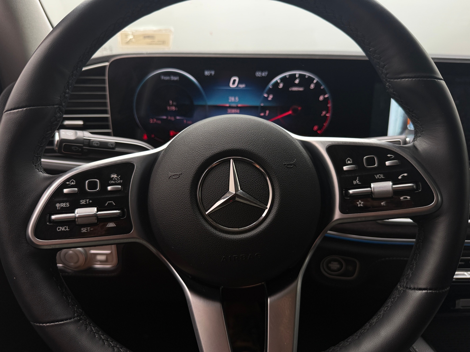 Thumbnail: 2023 Mercedes-Benz GLE - 4