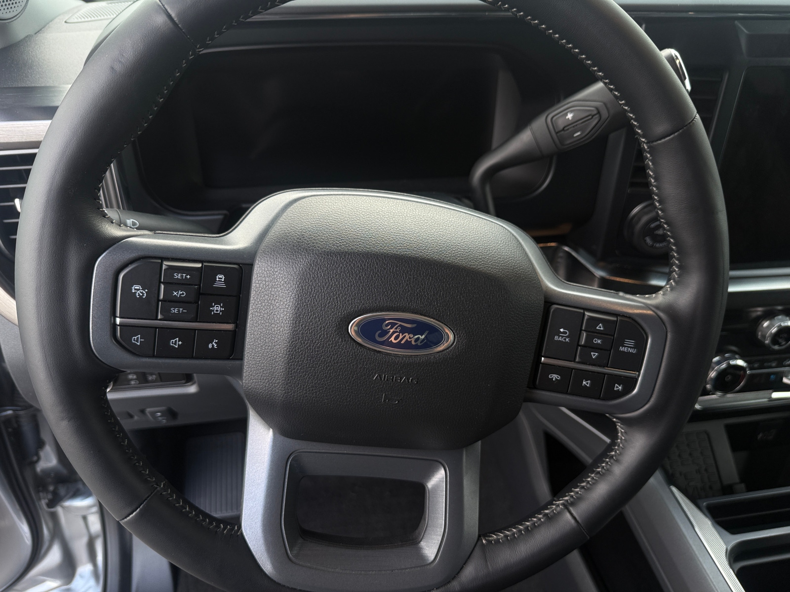 Thumbnail: 2023 Ford Econoline - 4