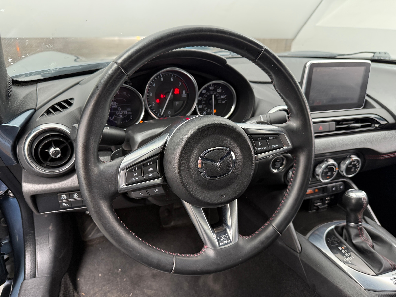 Thumbnail: 2016 Mazda MX-5 Miata - 3