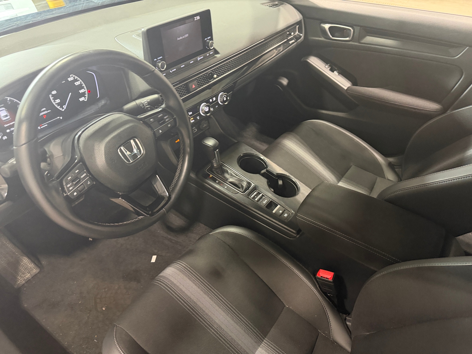 Thumbnail: 2023 Honda Civic - 3