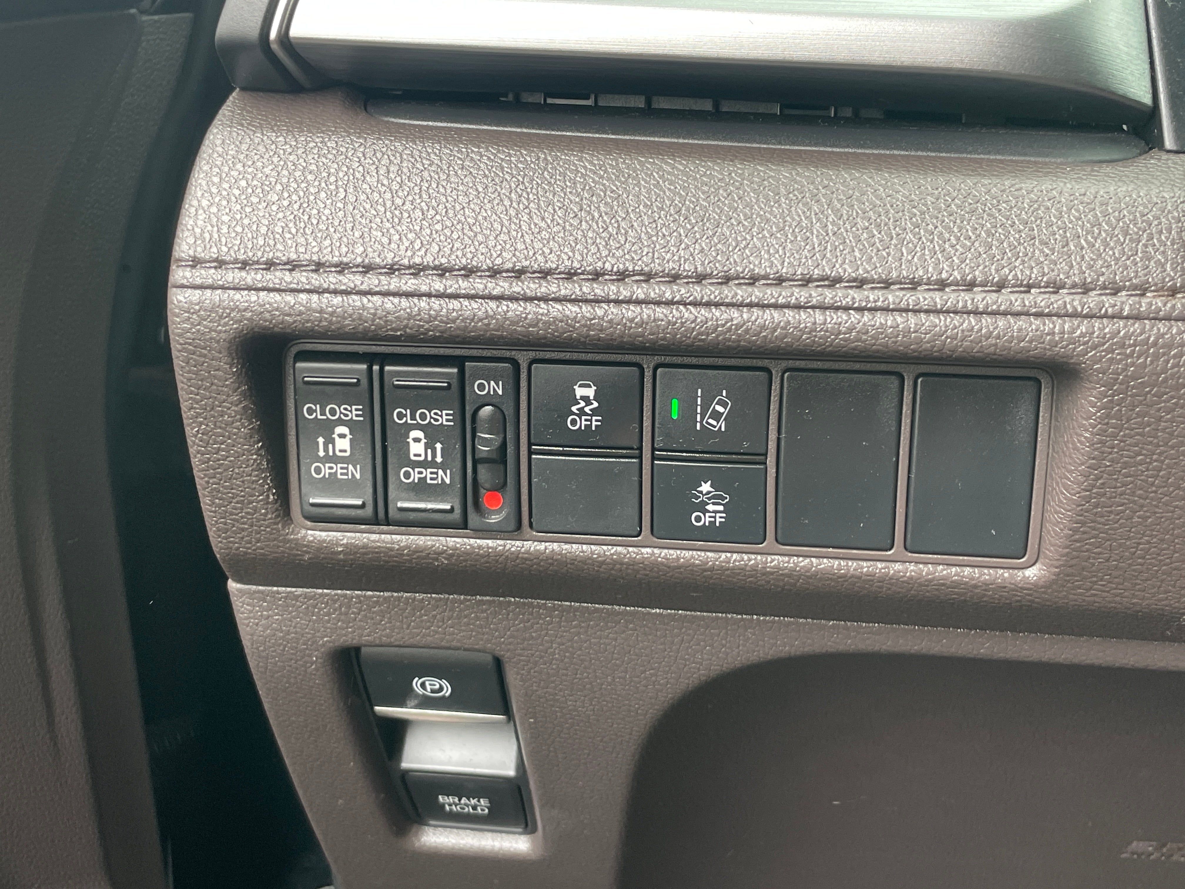 2020 Honda Odyssey EX - Photo 9