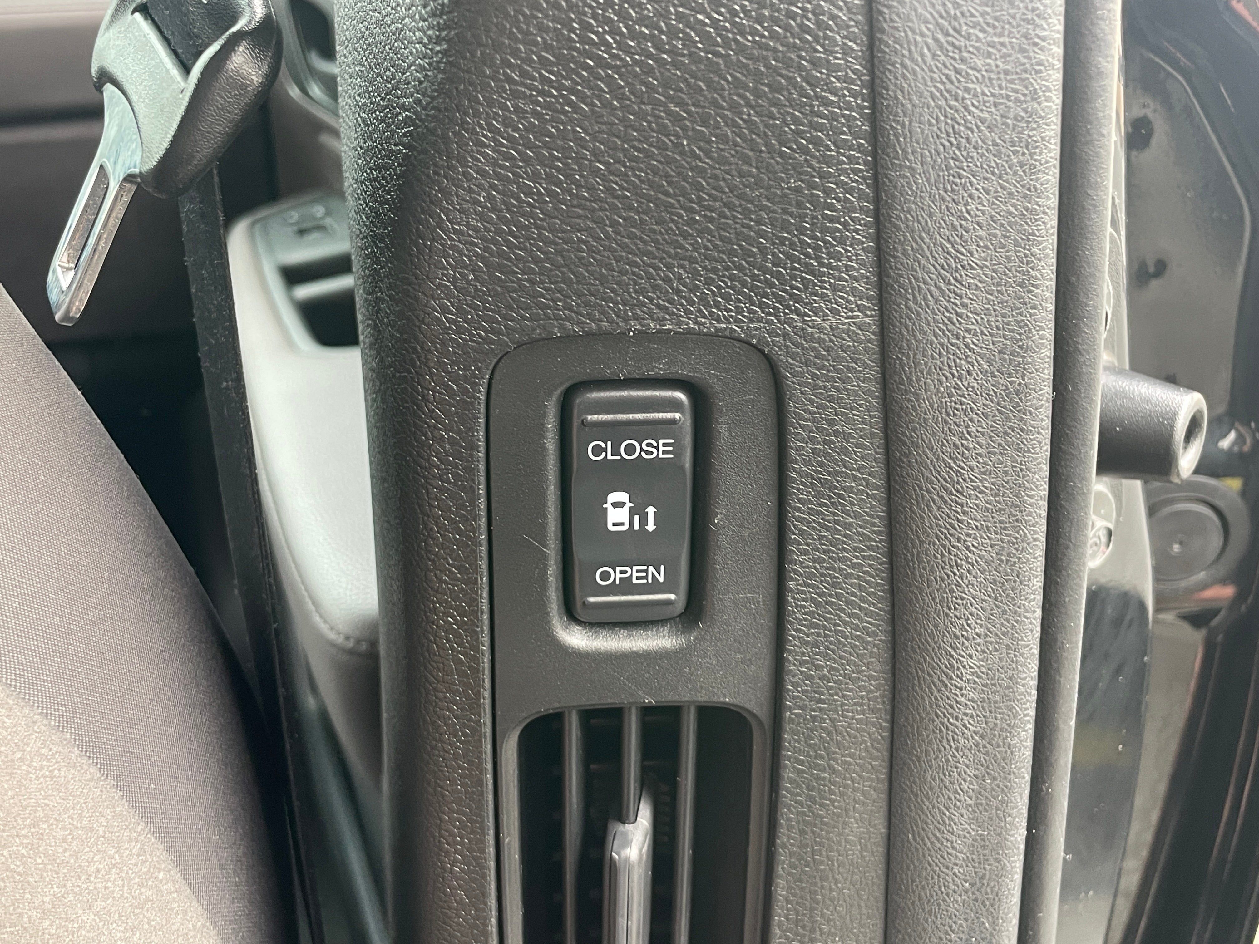 2020 Honda Odyssey EX - Photo 15