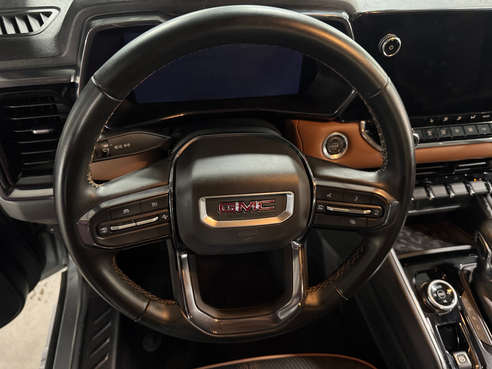Thumbnail: 2024 GMC Canyon - 4
