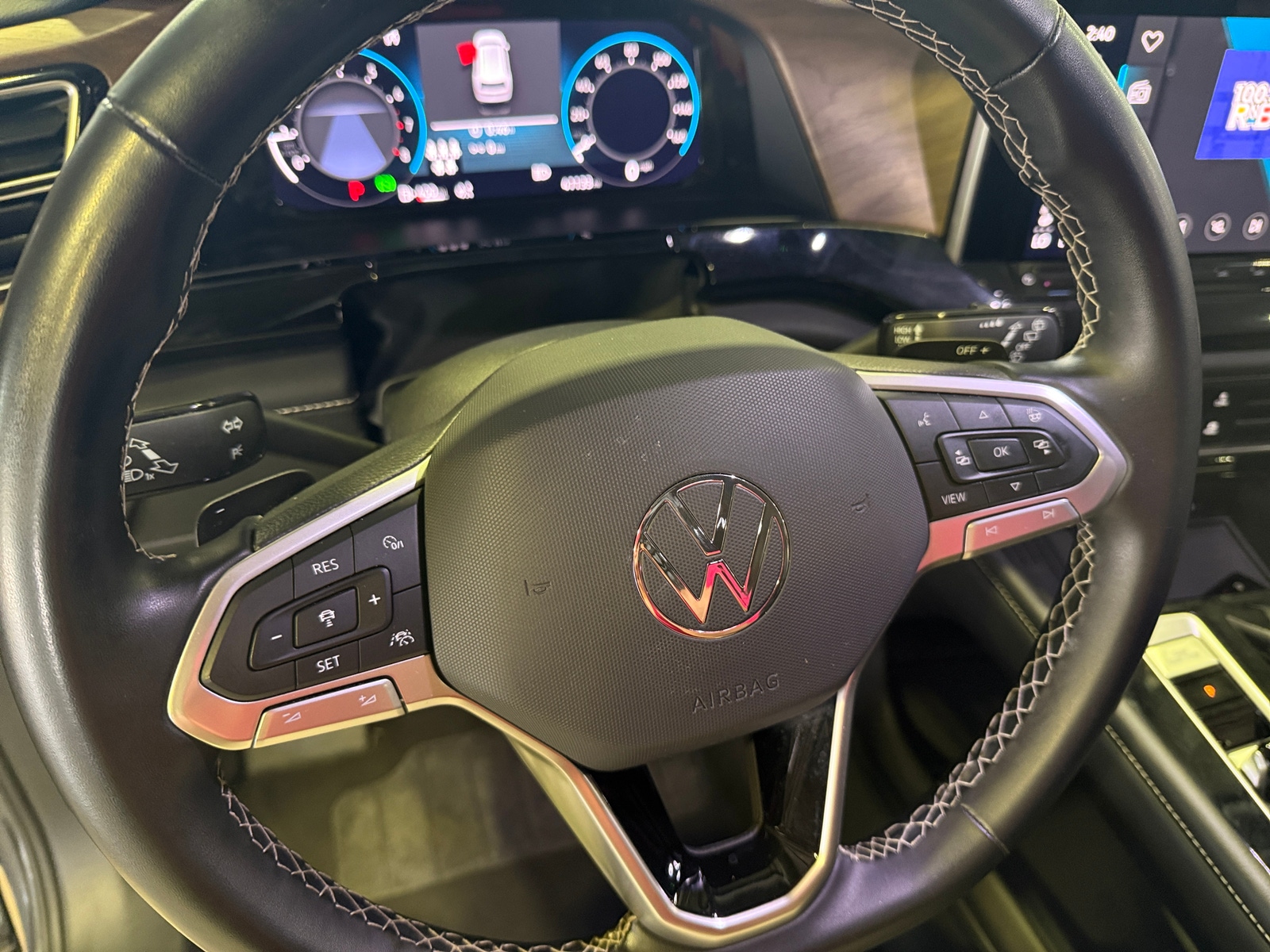 Thumbnail: 2025 Volkswagen Atlas - 4