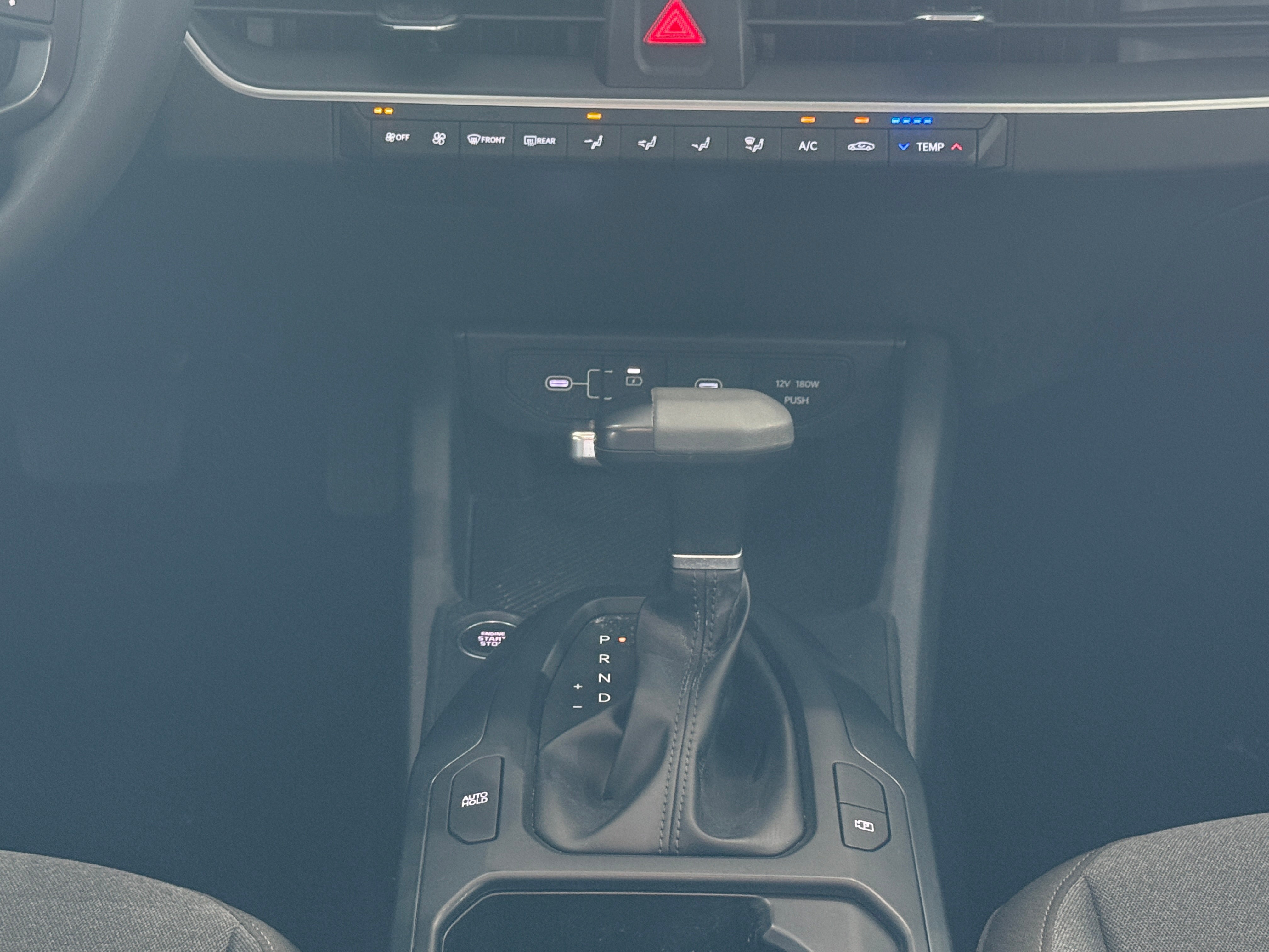 2025 Kia K4 LXS - Photo 8