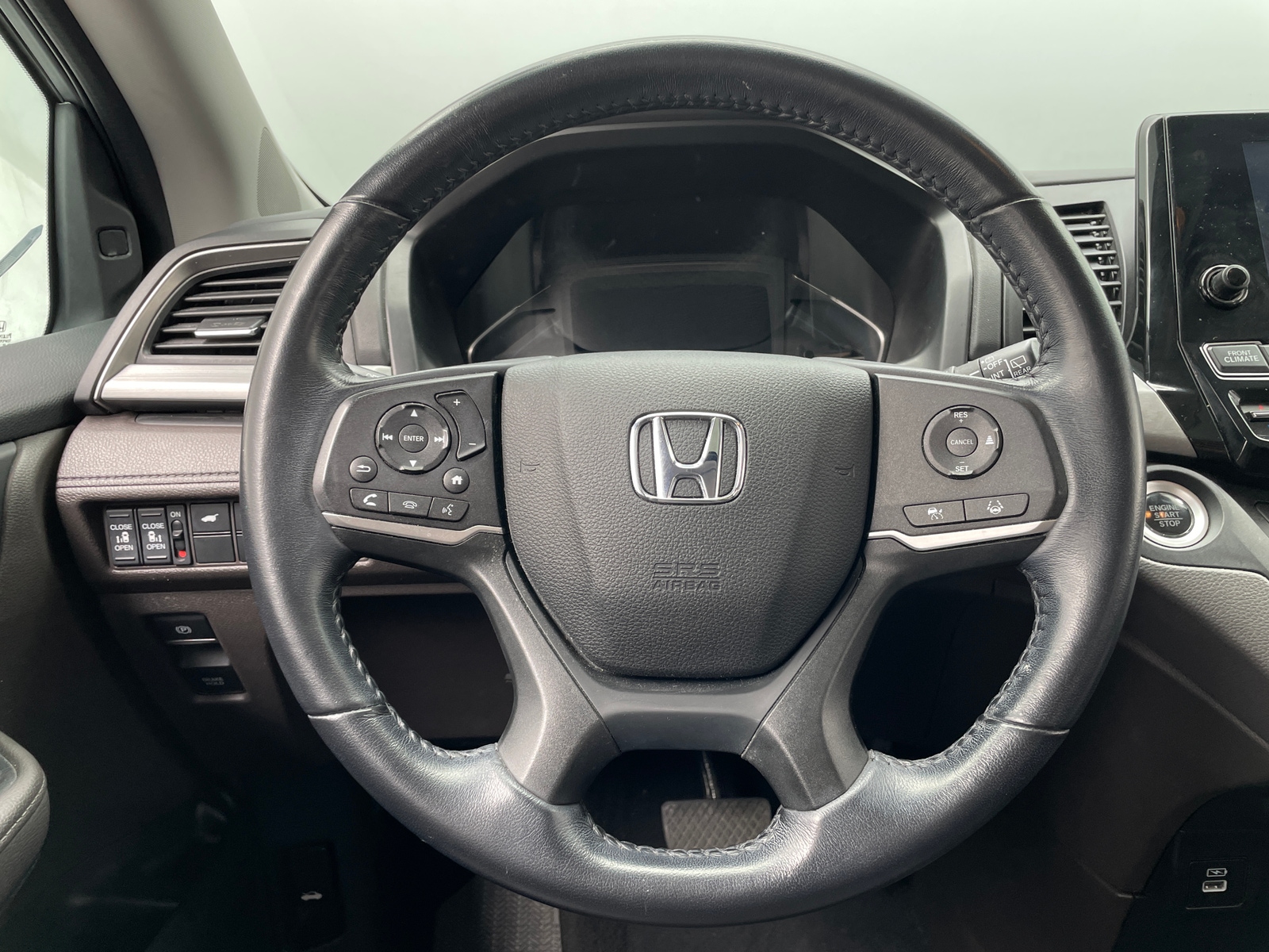 Thumbnail: 2022 Honda Odyssey - 4