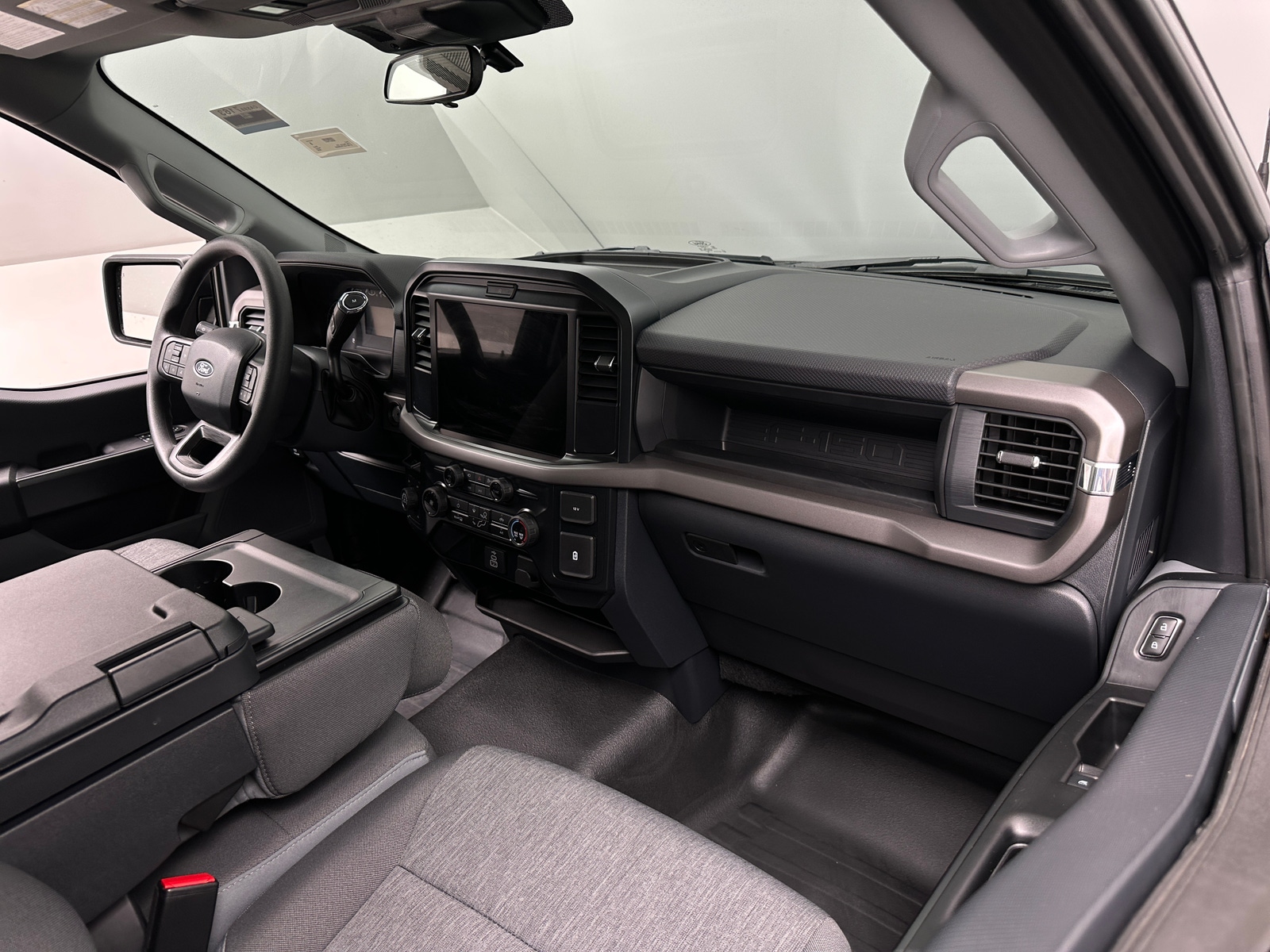 Thumbnail: 2026 Ford Econoline - 3