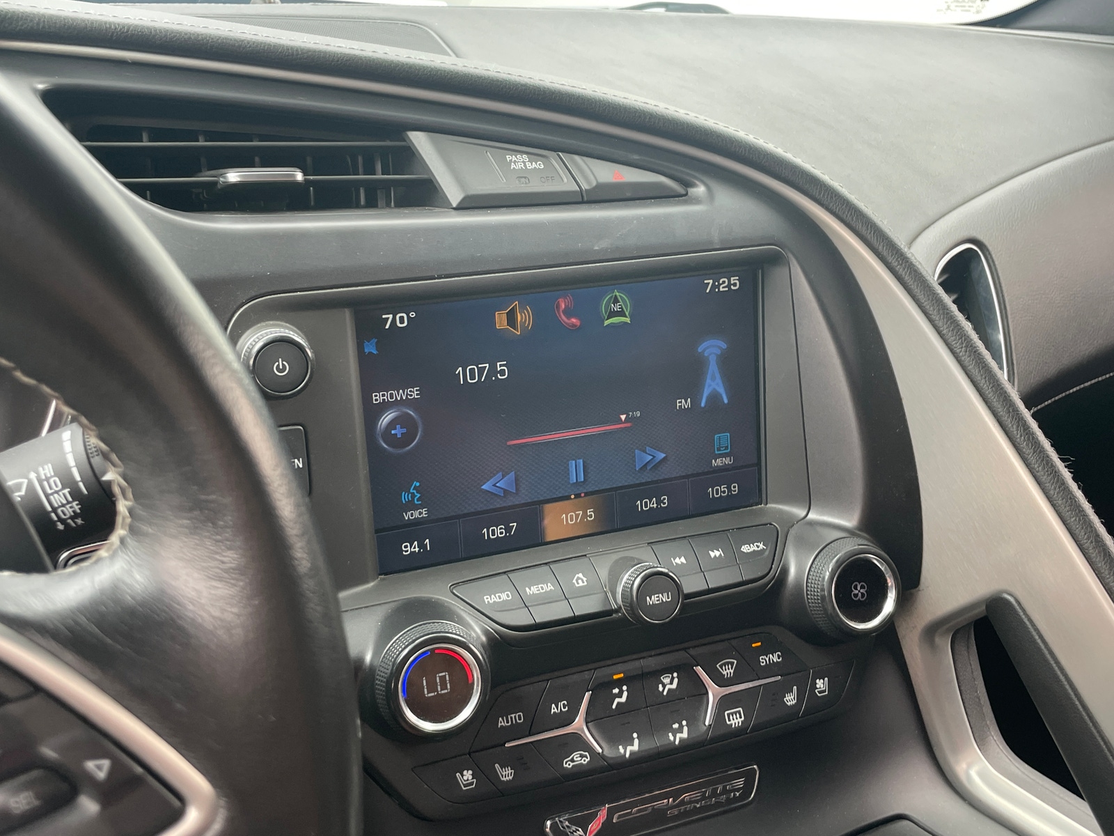 Thumbnail: 2015 Chevrolet Corvette - 2