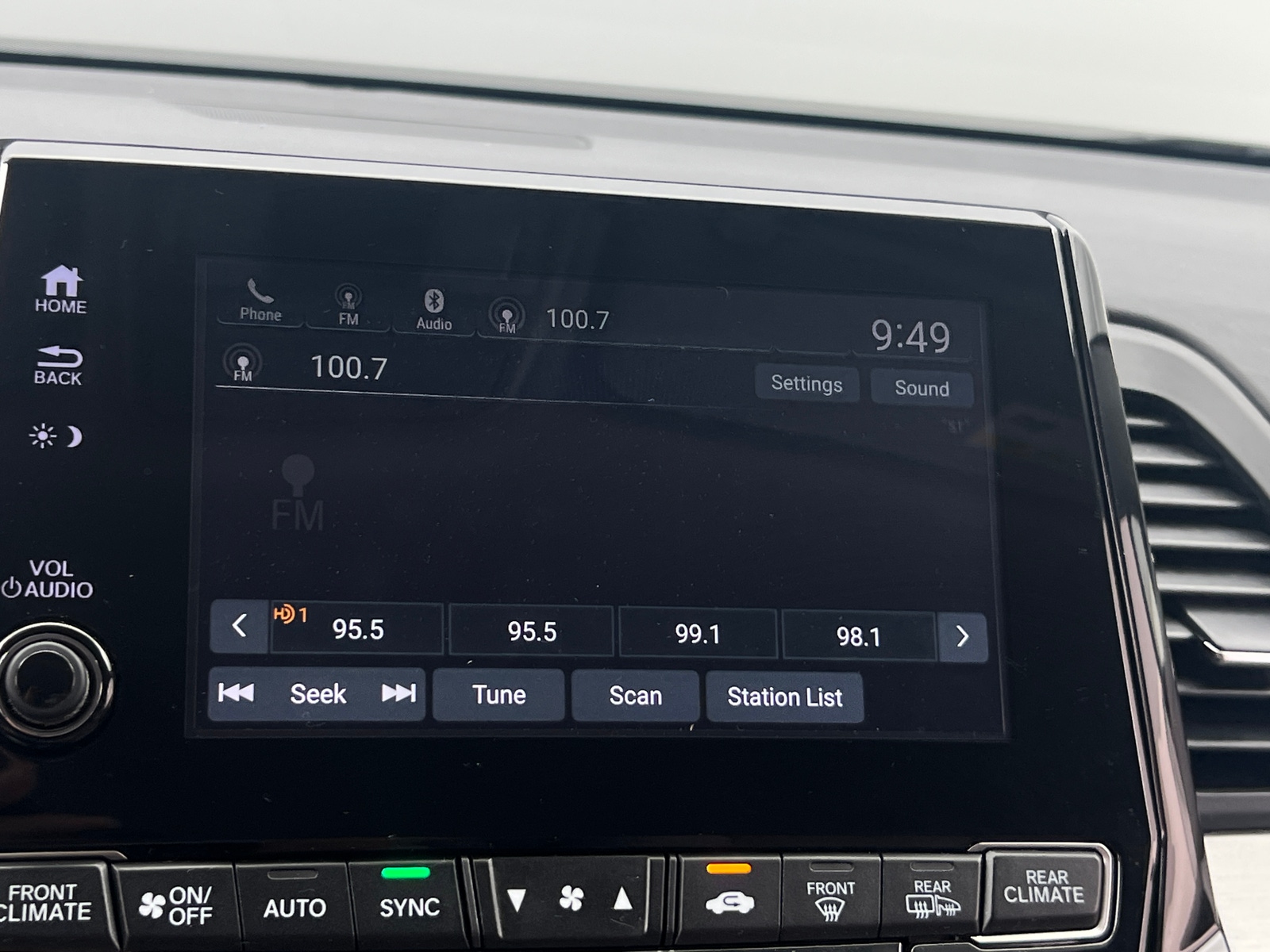 Thumbnail: 2019 Honda Odyssey - 4