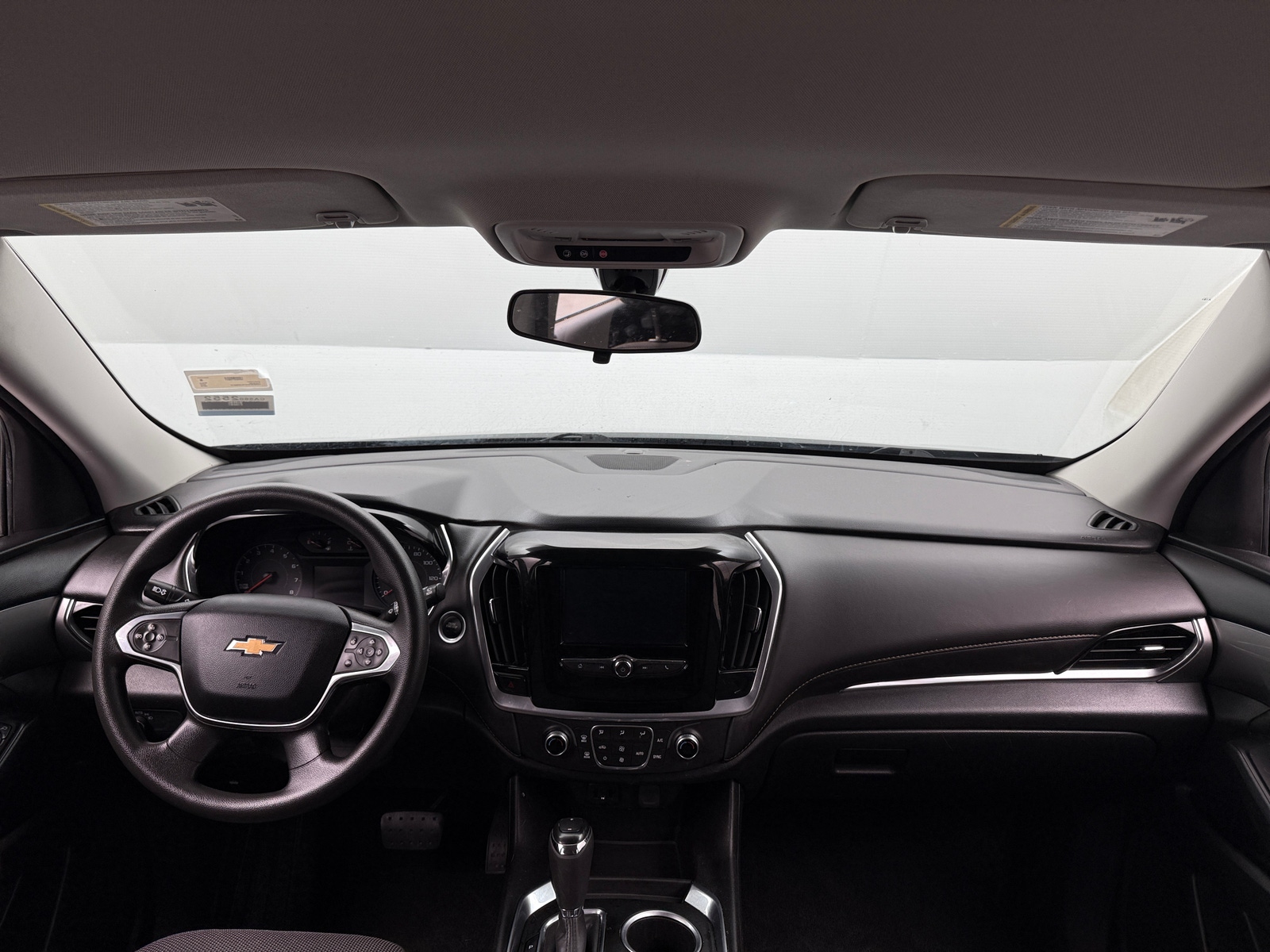 Thumbnail: 2019 Chevrolet Traverse - 3