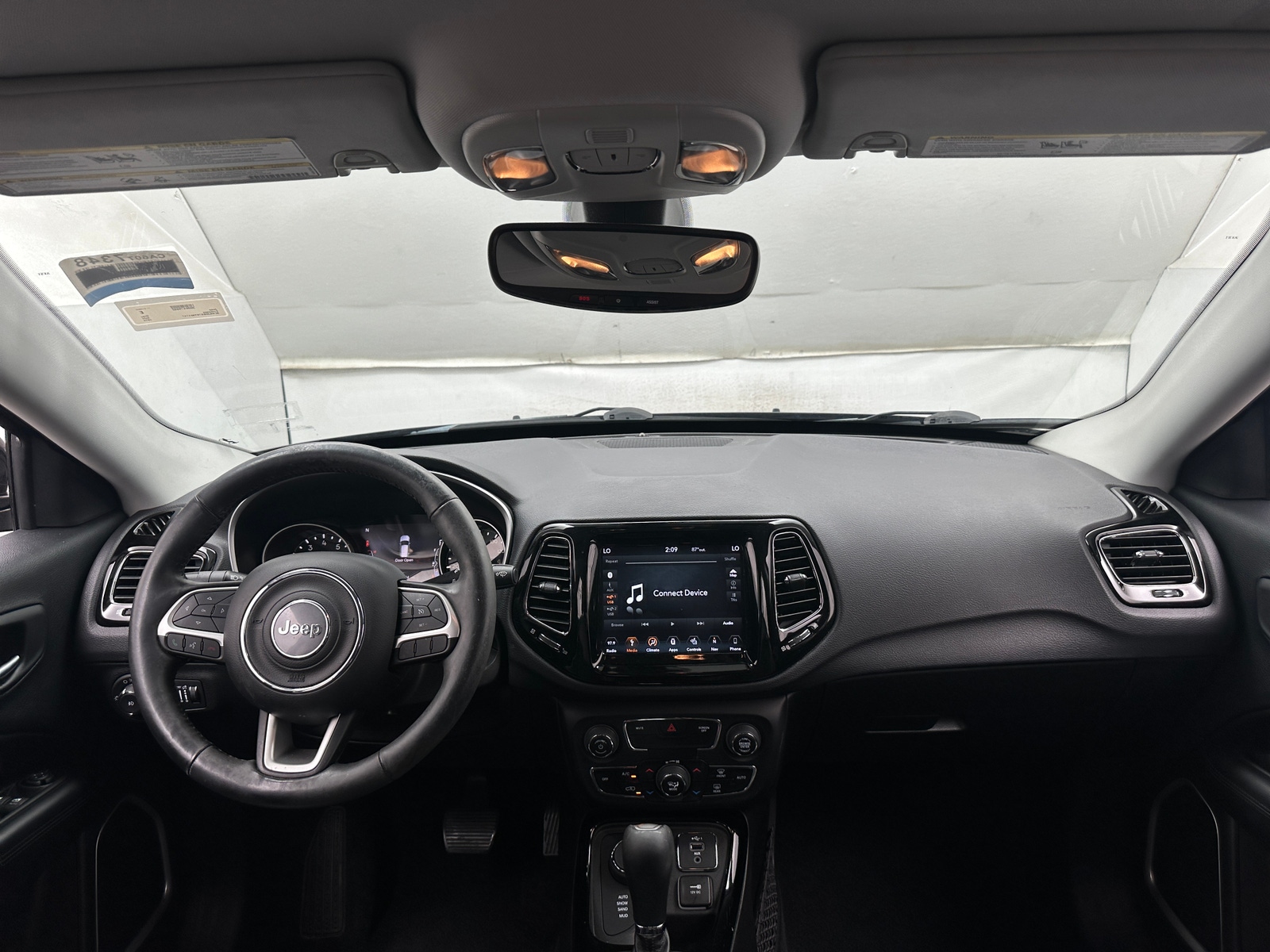 Thumbnail: 2019 Jeep Compass - 3