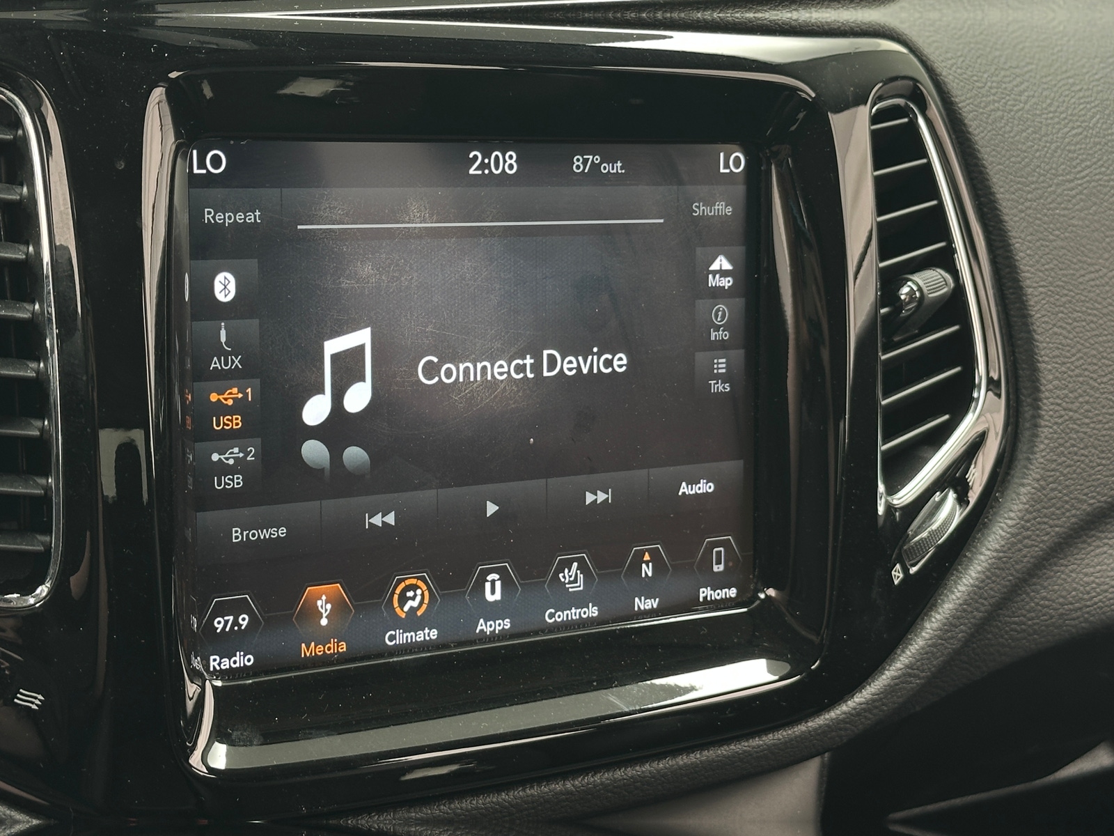 Thumbnail: 2019 Jeep Compass - 4