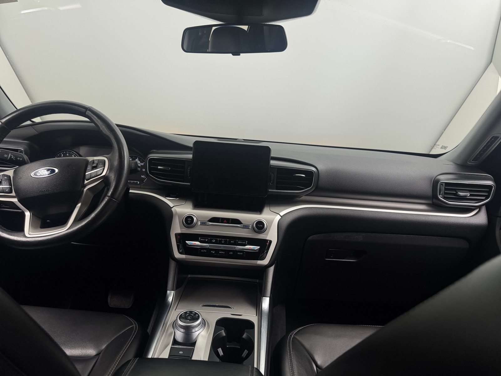 Thumbnail: 2022 Ford Explorer - 2